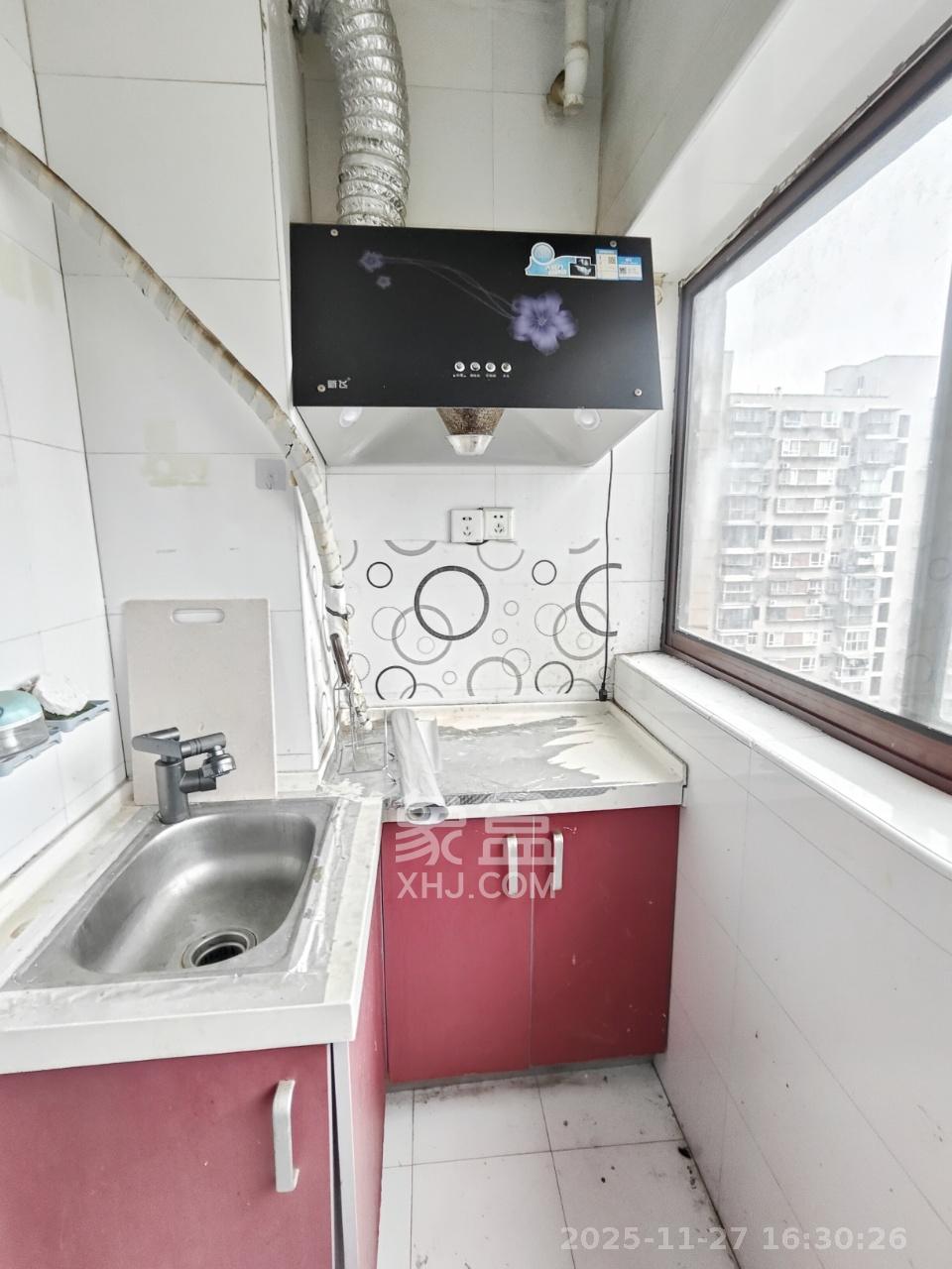 兰卡威国际 1室1厅1卫 1450.0元/月 兰卡威国际 1室1厅1卫 1450.0元/月室内图