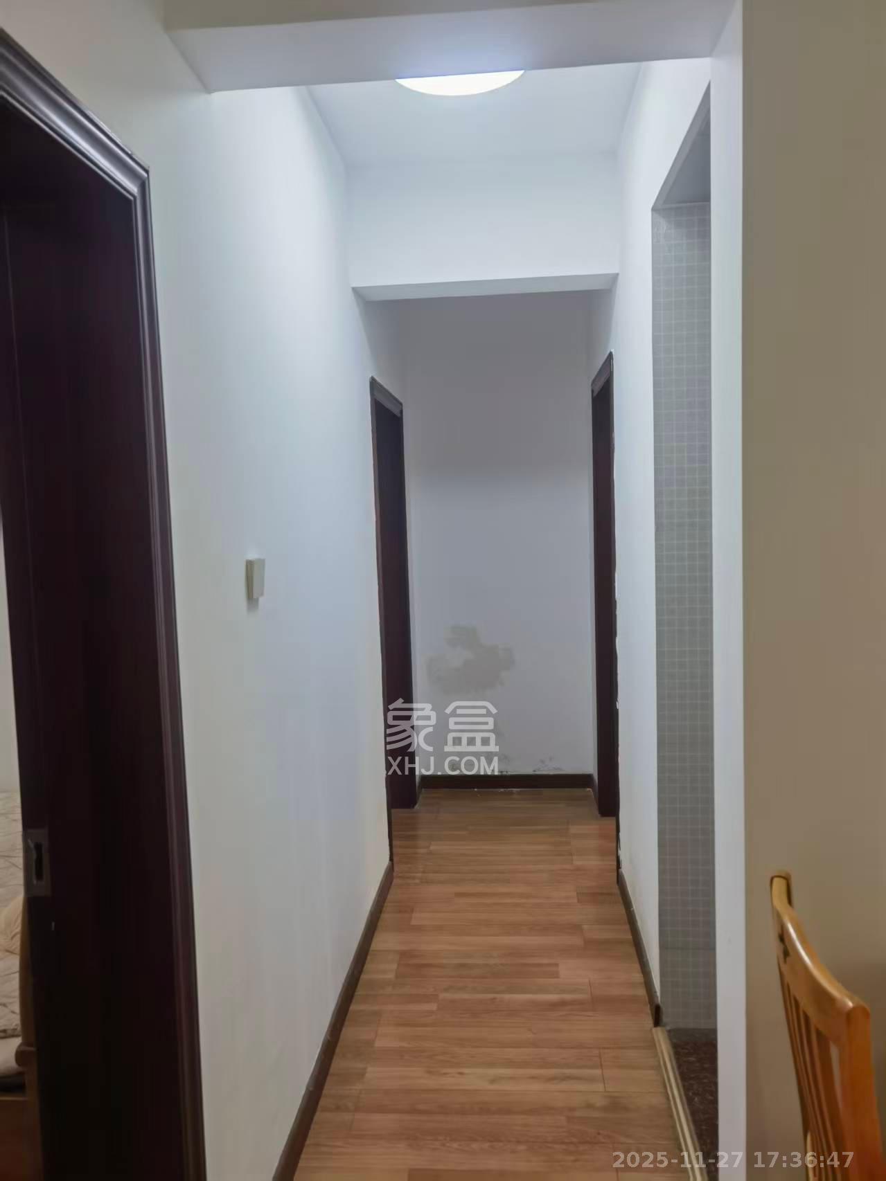 天和家园  2室1厅1卫    2100.0元/月室内图