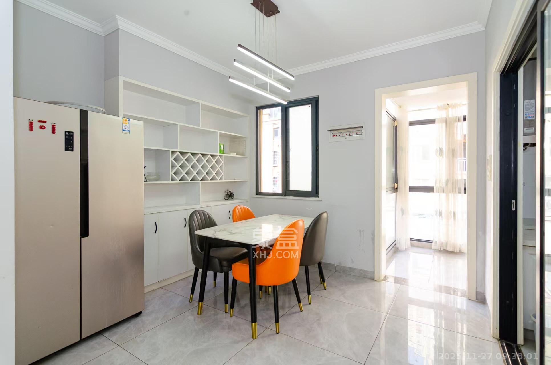 澳海澜庭  4室2厅2卫    2200.0元/月室内图