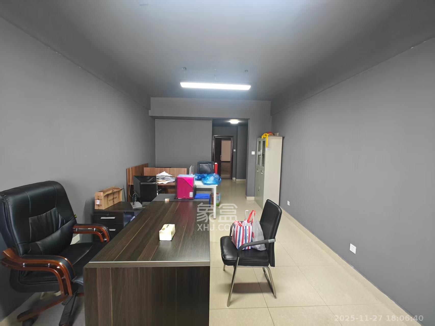 上河国际A座 1室0厅1卫 1400.0元/月 上河国际A座 1室0厅1卫 1400.0元/月室内图