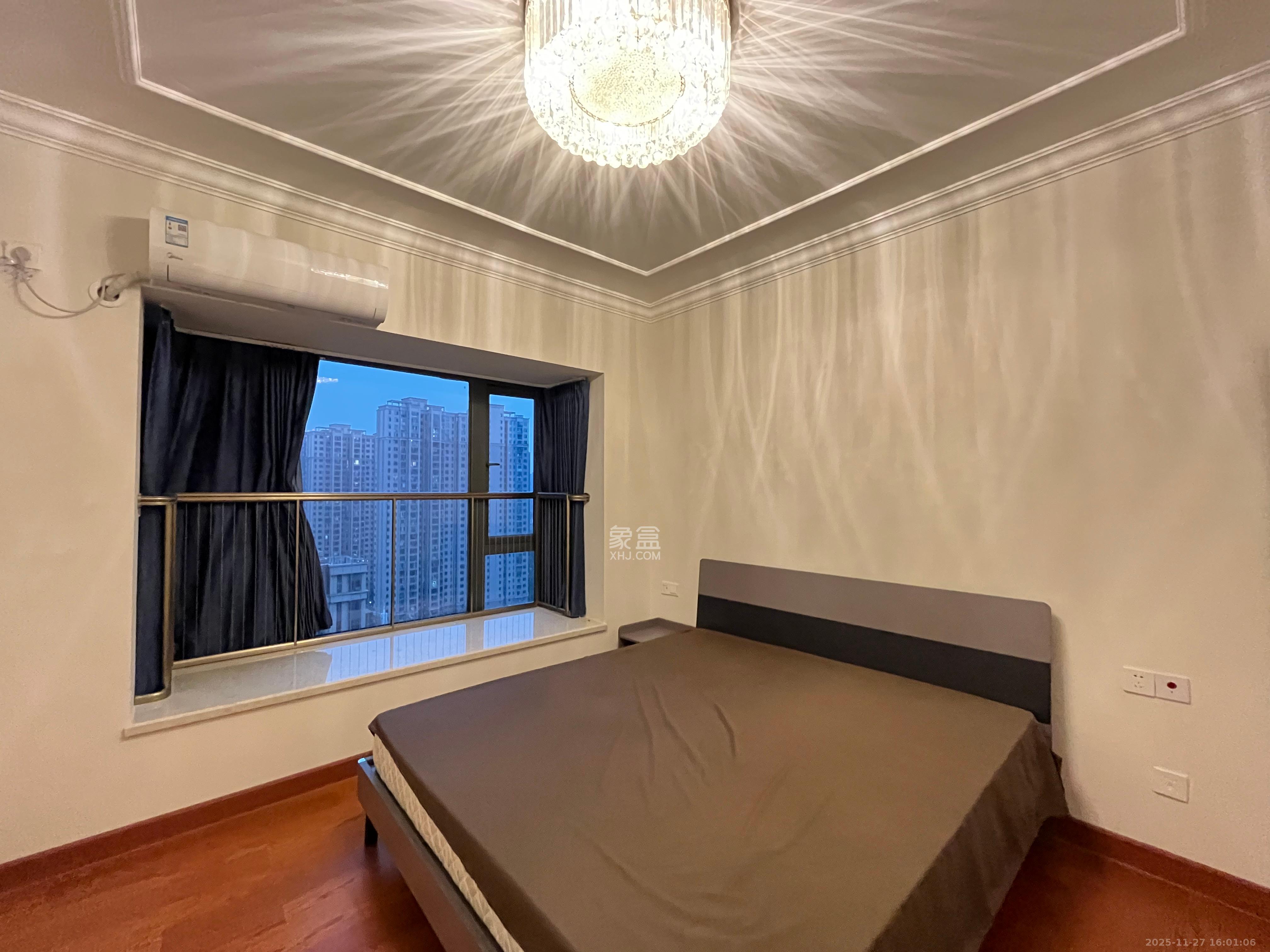 恒大江湾 3室2厅1卫 2300.0元/月 恒大江湾 3室2厅1卫 2300.0元/月室内图