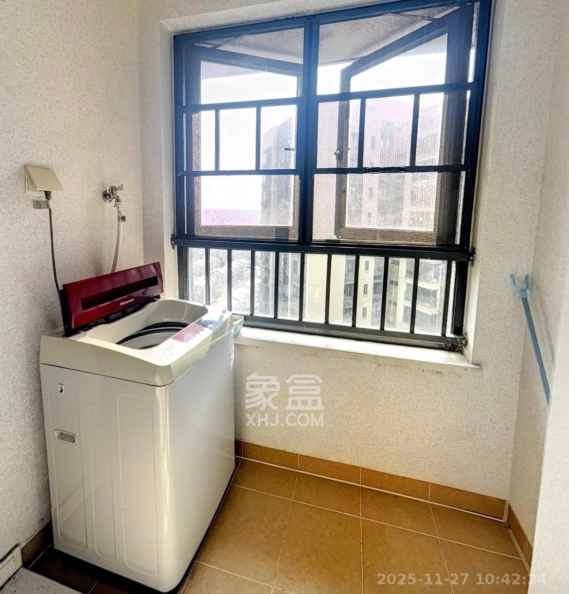 万科金域缇香  1室1厅1卫    1300.0元/月室内图