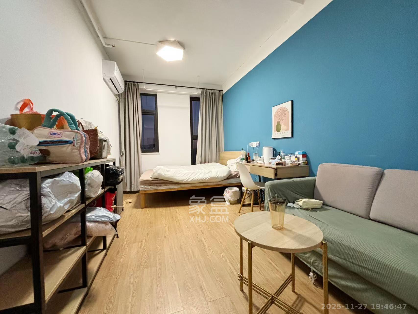 协信星澜汇  1室1厅1卫    1400.0元/月