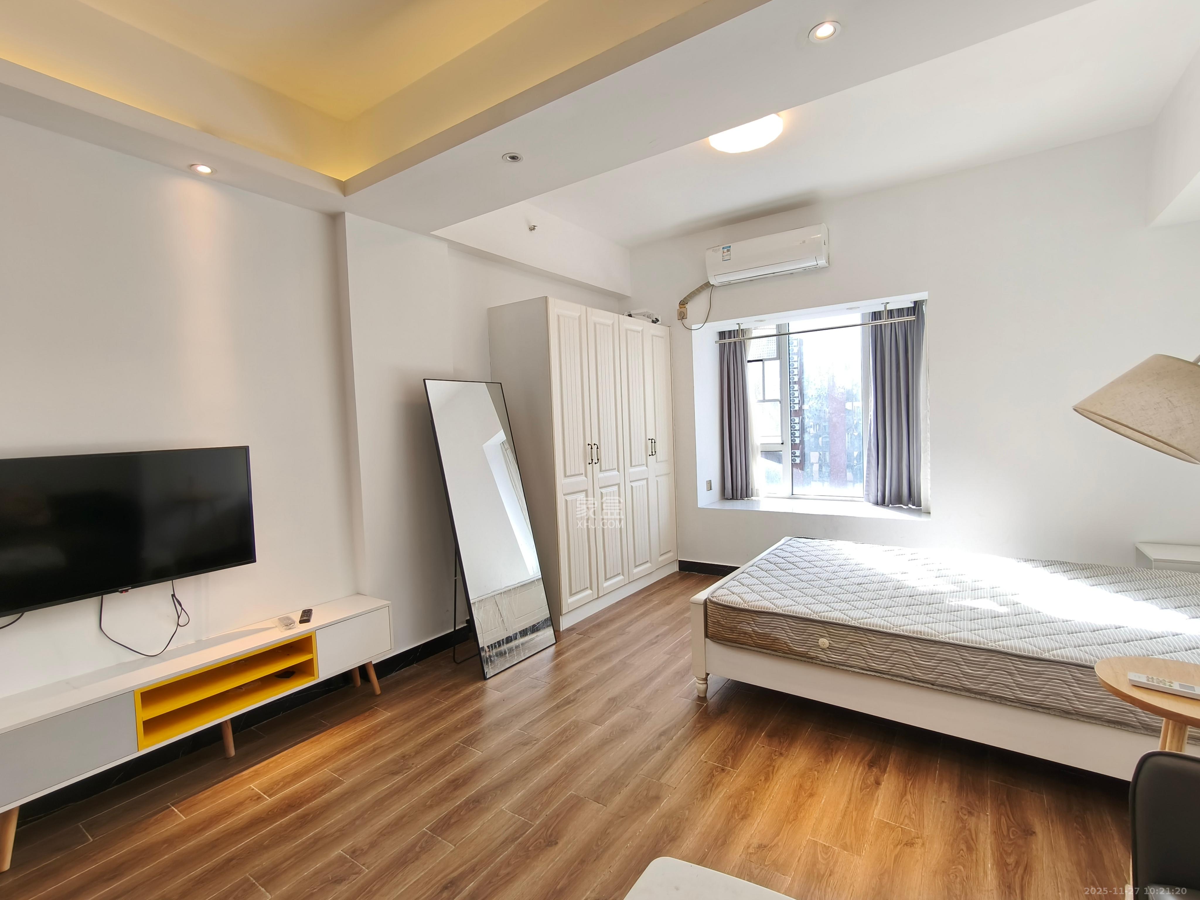 芙蓉万国城MOMA(卓越汇富苑) 1室1厅1卫 1500.0元/月 芙蓉万国城MOMA(卓越汇富苑) 1室1厅1卫 1500.0元/月室内图