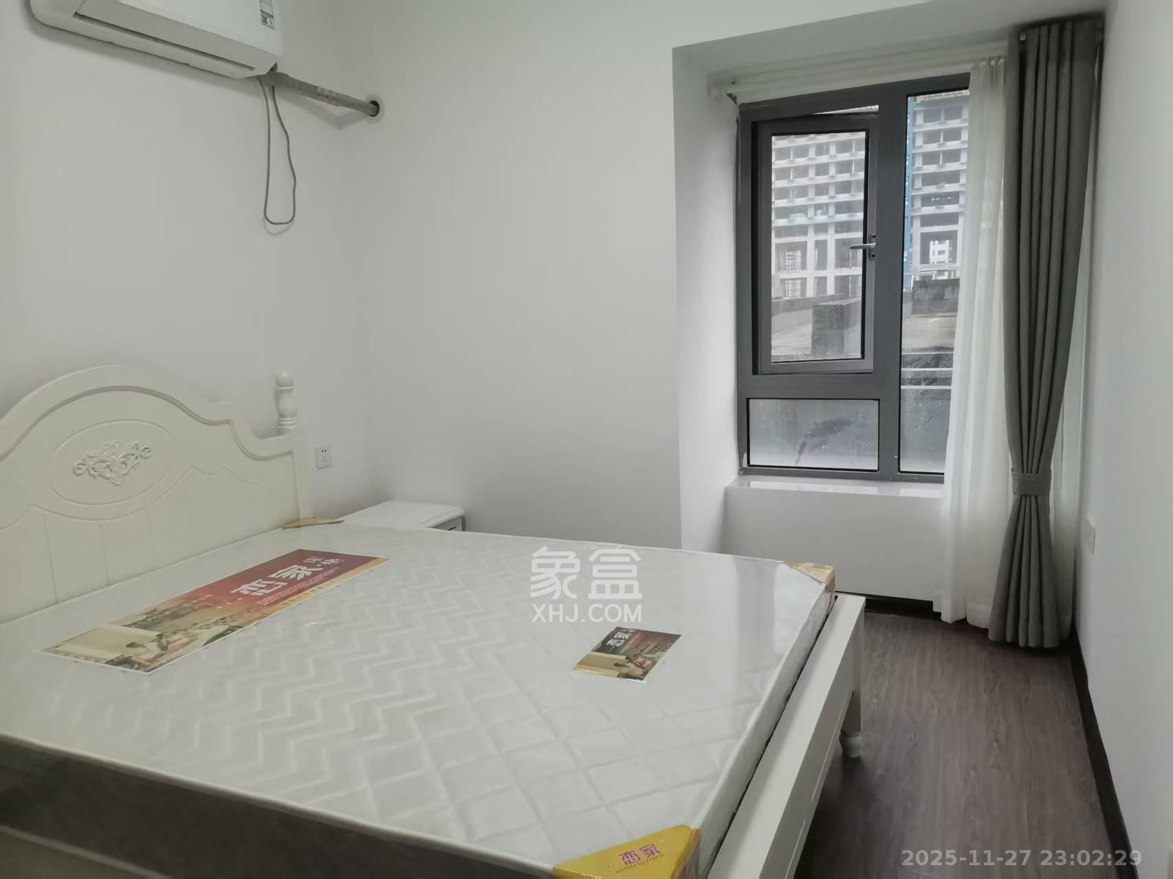 世茂铂翠湾四期(世茂悦享) 3室2厅1卫 2900.0元/月 世茂铂翠湾四期(世茂悦享) 3室2厅1卫 2900.0元/月室内图