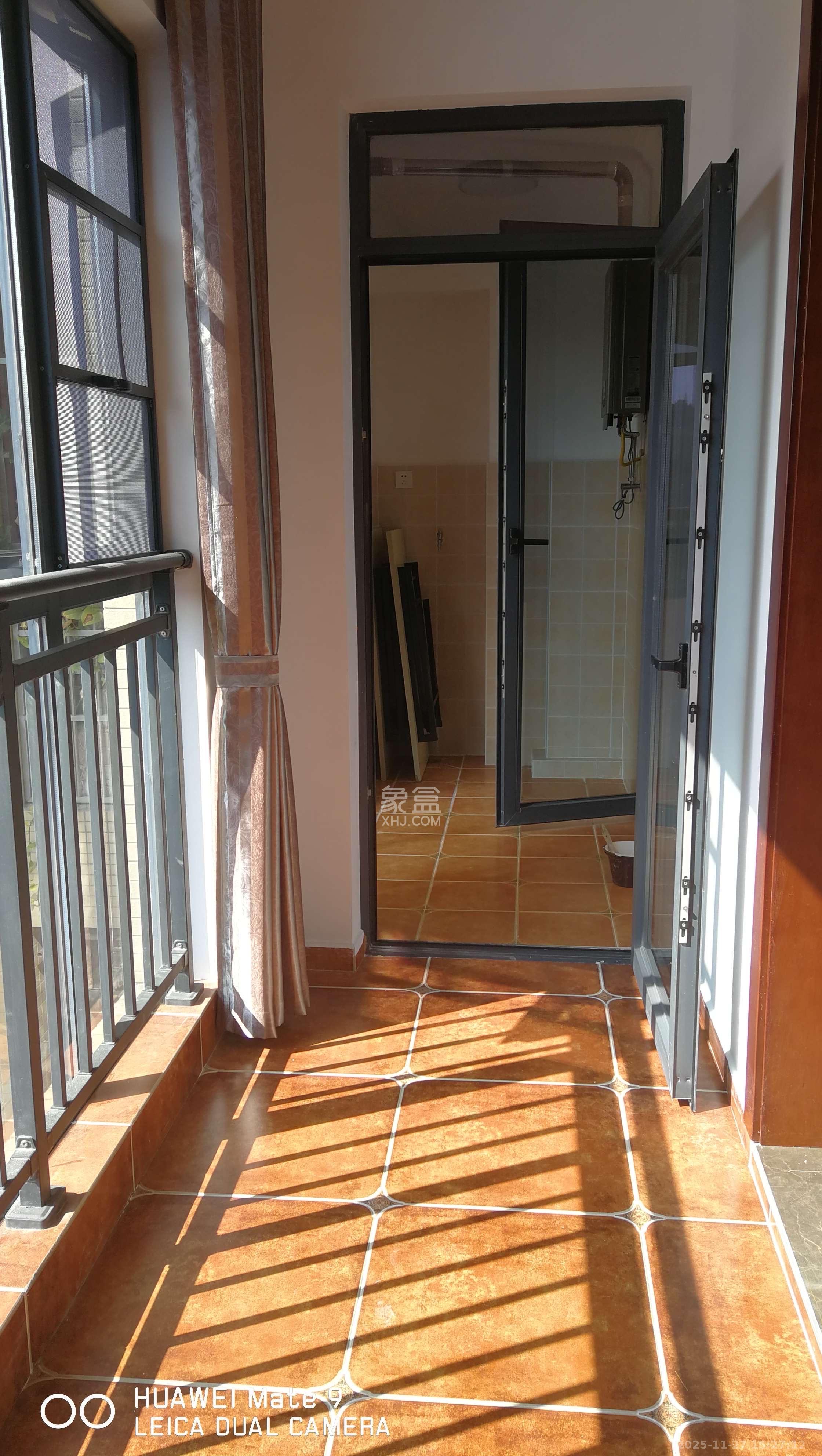 兴旺双铁城  4室2厅2卫    3600.0元/月室内图