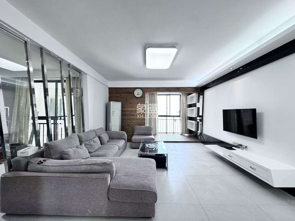 经世皇城  3室2厅2卫    62.8万