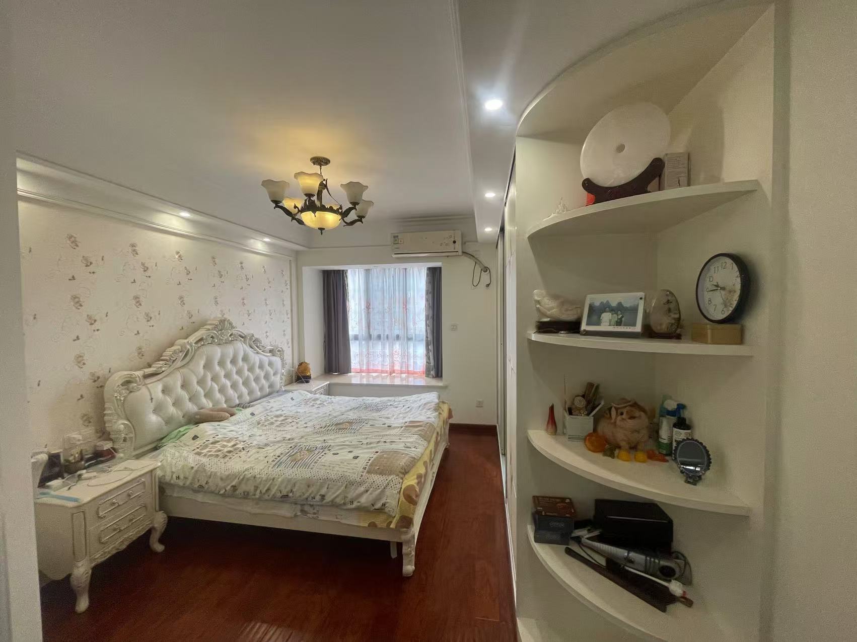 时代云龙城小区  3室2厅2卫    88.0万室内图