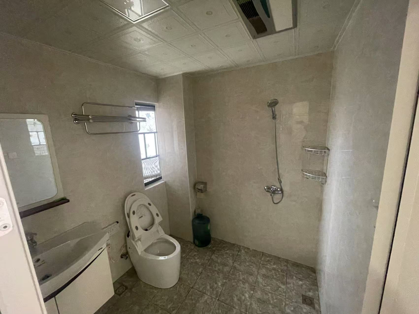 时代云龙城小区  3室2厅2卫    88.0万室内图