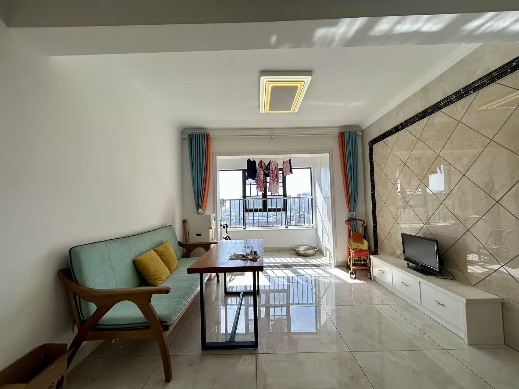 慧谷阳光  1室0厅0卫    45.0万室内图