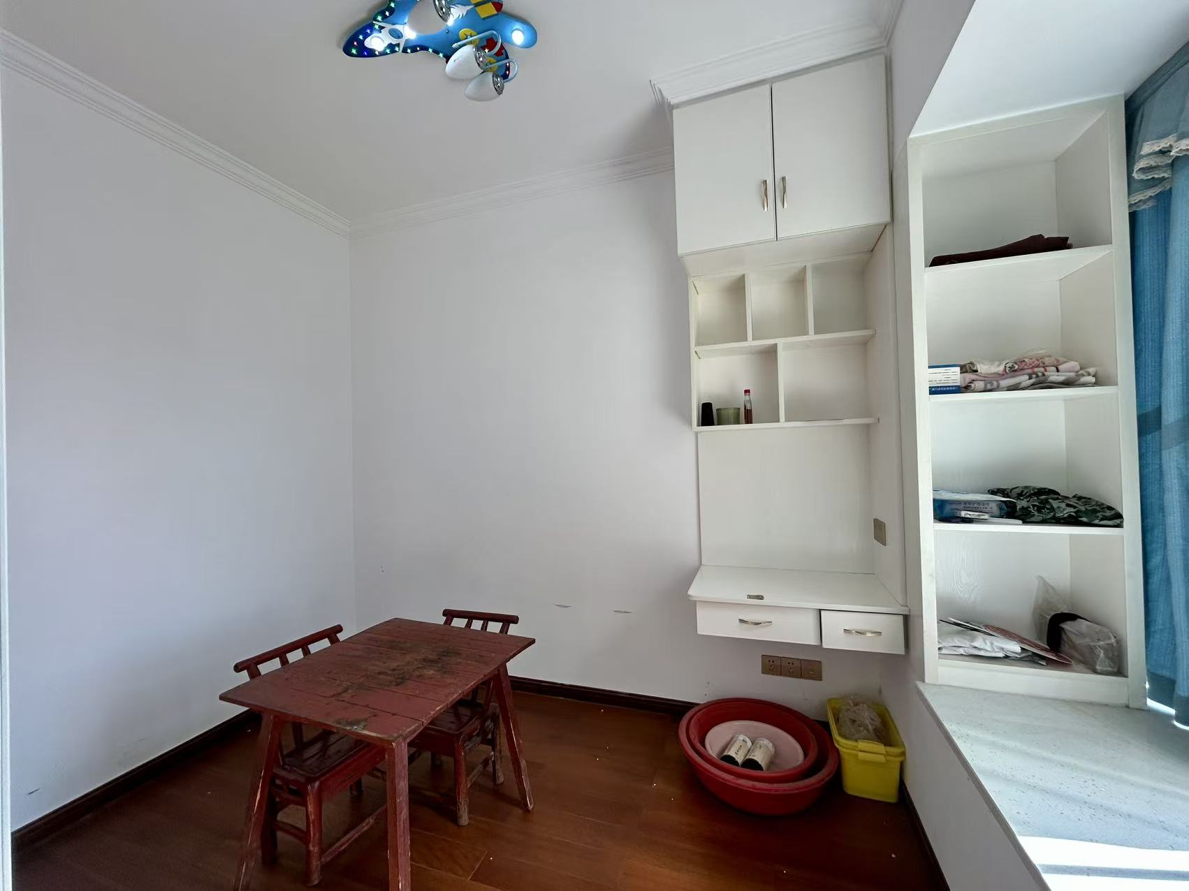 慧谷阳光  1室0厅0卫    45.0万室内图