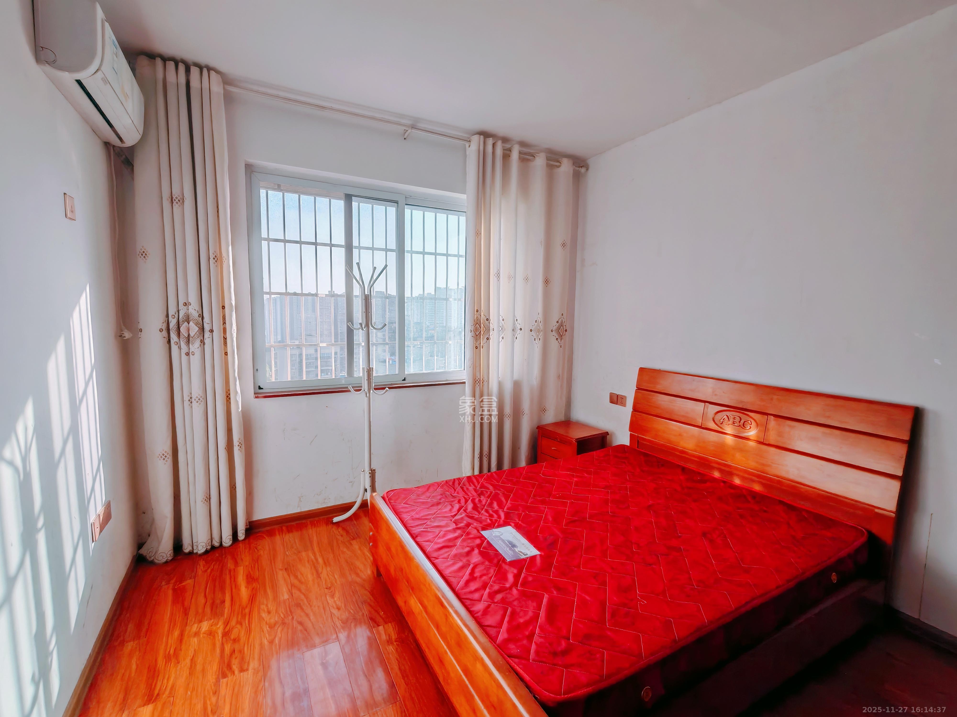 谷山庭院二期 2室2厅1卫 1800.0元/月 谷山庭院二期 2室2厅1卫 1800.0元/月室内图