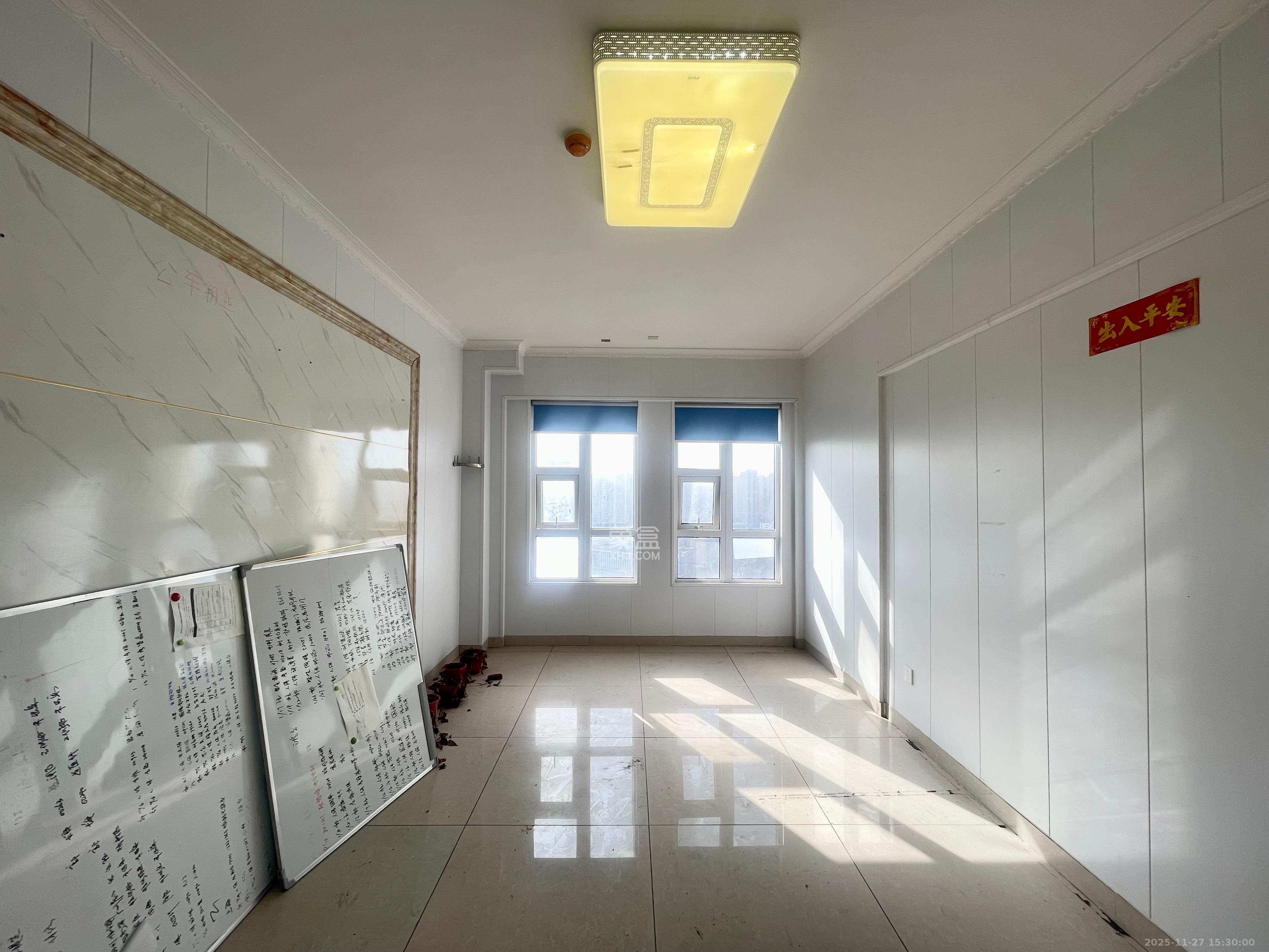 永林小时代 2室2厅1卫 1800.0元/月 永林小时代 2室2厅1卫 1800.0元/月室内图