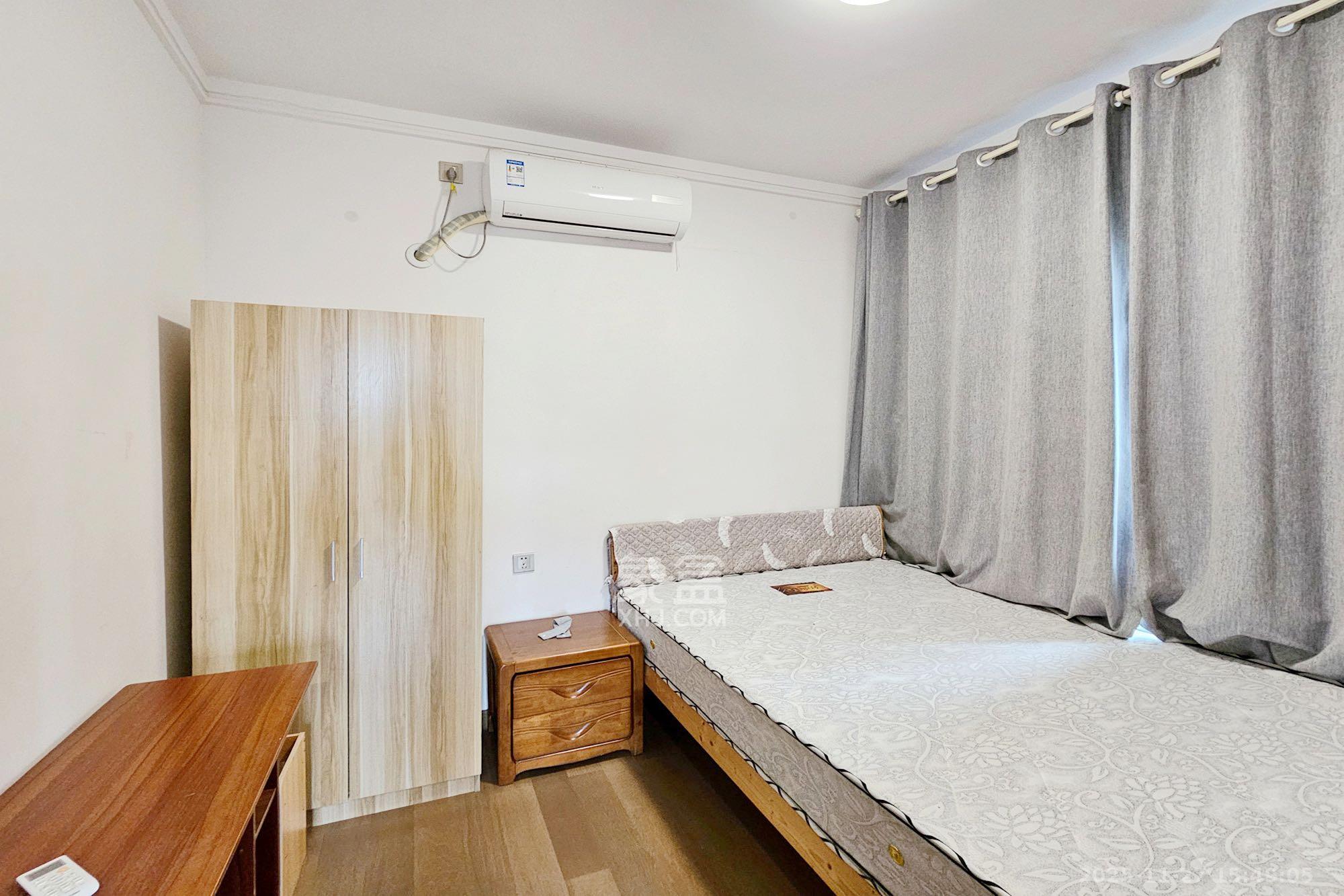 阳光城尚东湾蜜桃园 2室2厅1卫 2100.0元/月 阳光城尚东湾蜜桃园 2室2厅1卫 2100.0元/月室内图