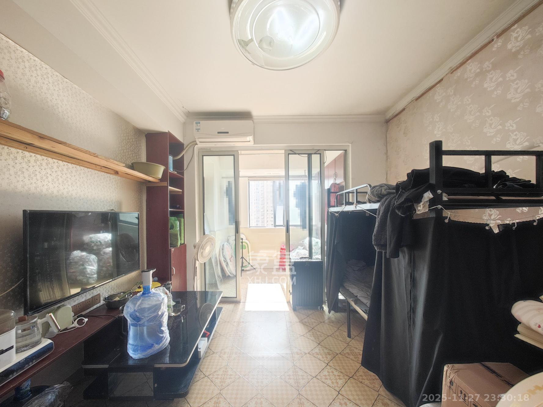 五矿万境水岸二期(五矿万境水岸和苑) 2室1厅1卫 98.00万 五矿万境水岸二期(五矿万境水岸和苑) 2室1厅1卫 98.00万客厅