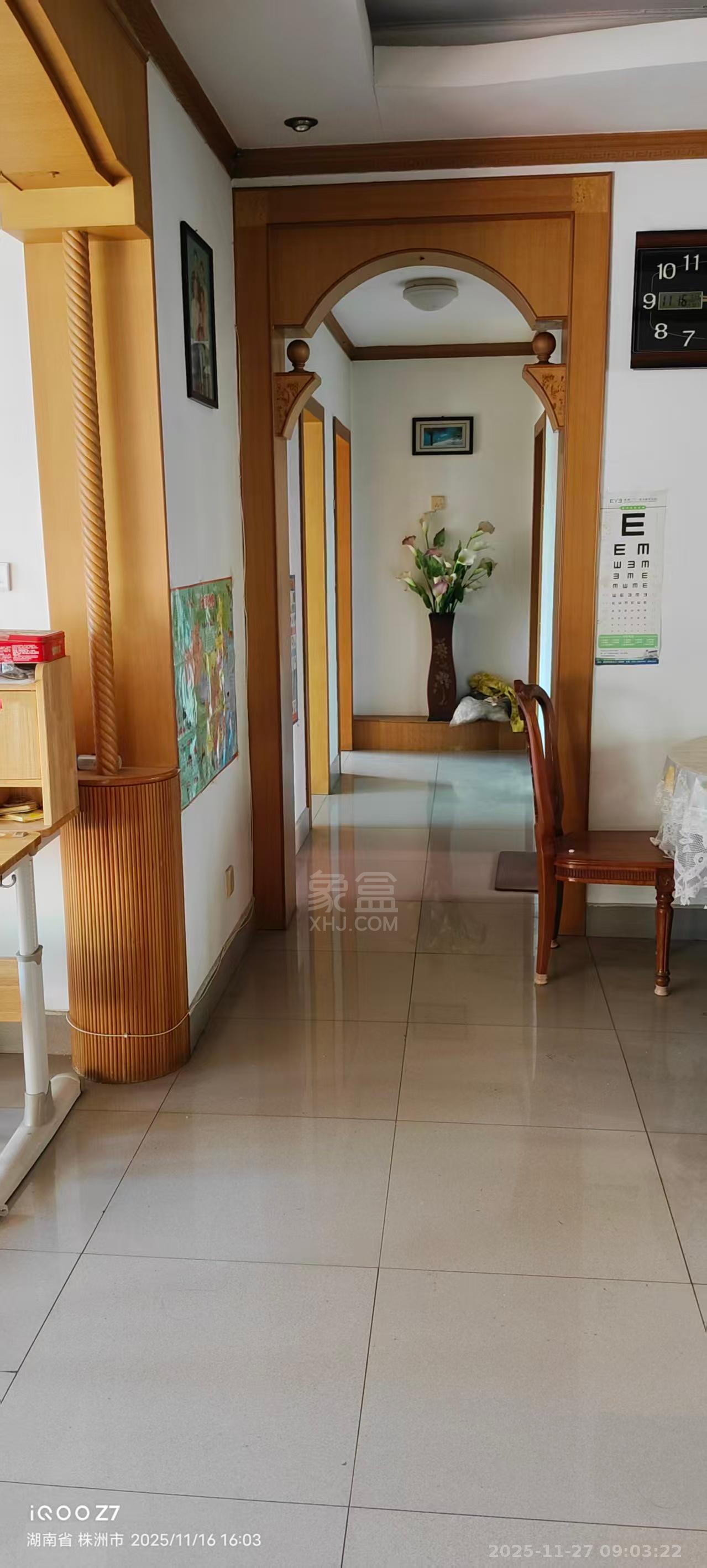 湘银小区 2室1厅1卫 900.0元/月 湘银小区 2室1厅1卫 900.0元/月室内图