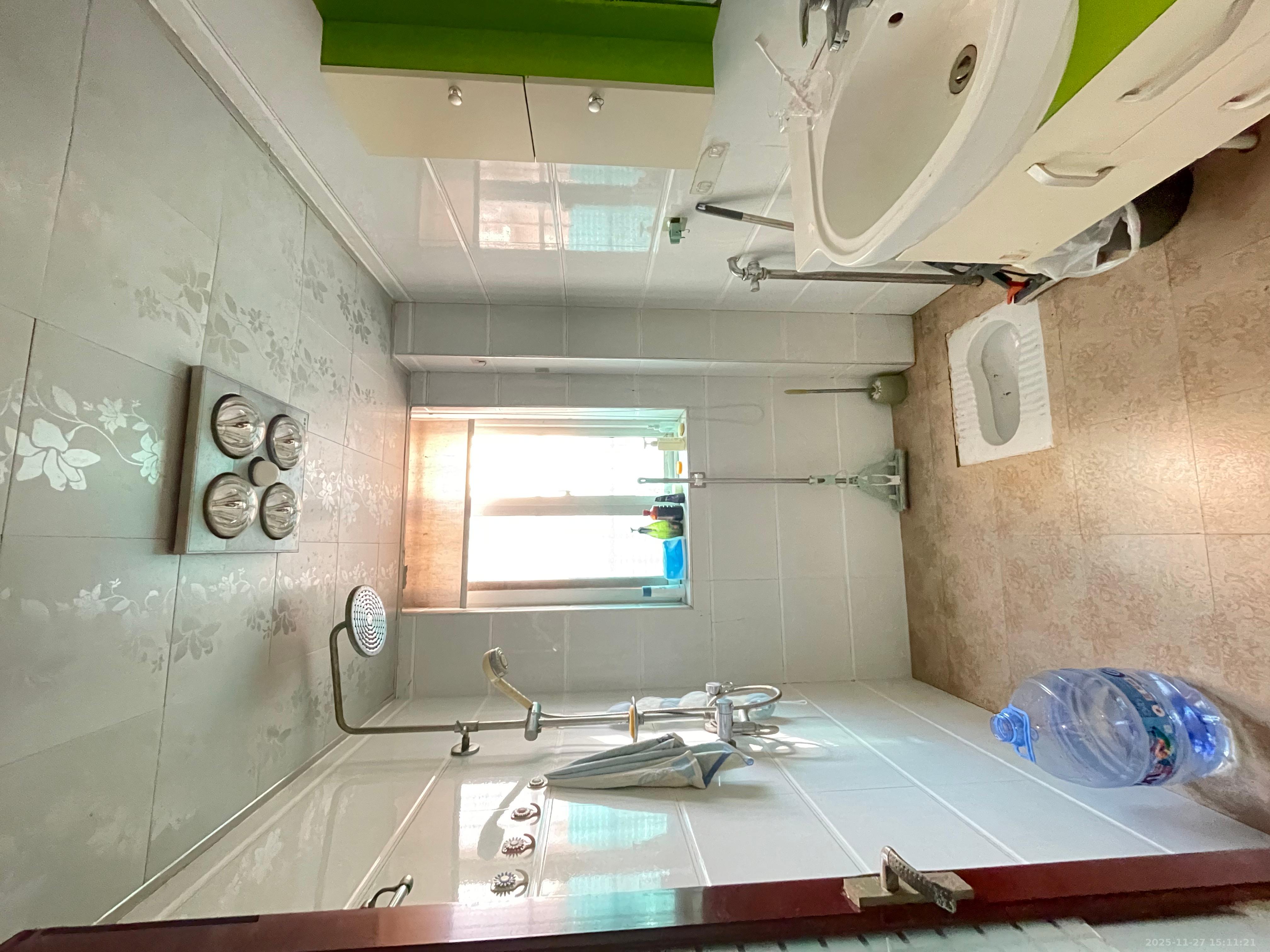 圣力华苑  2室2厅1卫    1500.0元/月室内图