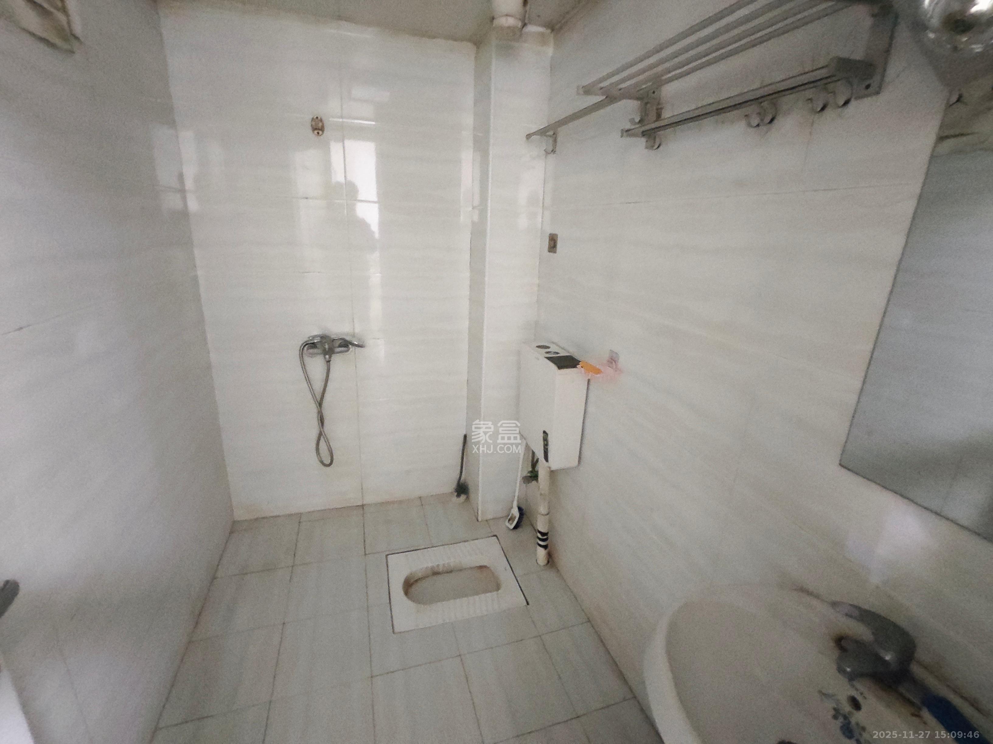 广厦新村  2室1厅1卫    1500.0元/月室内图