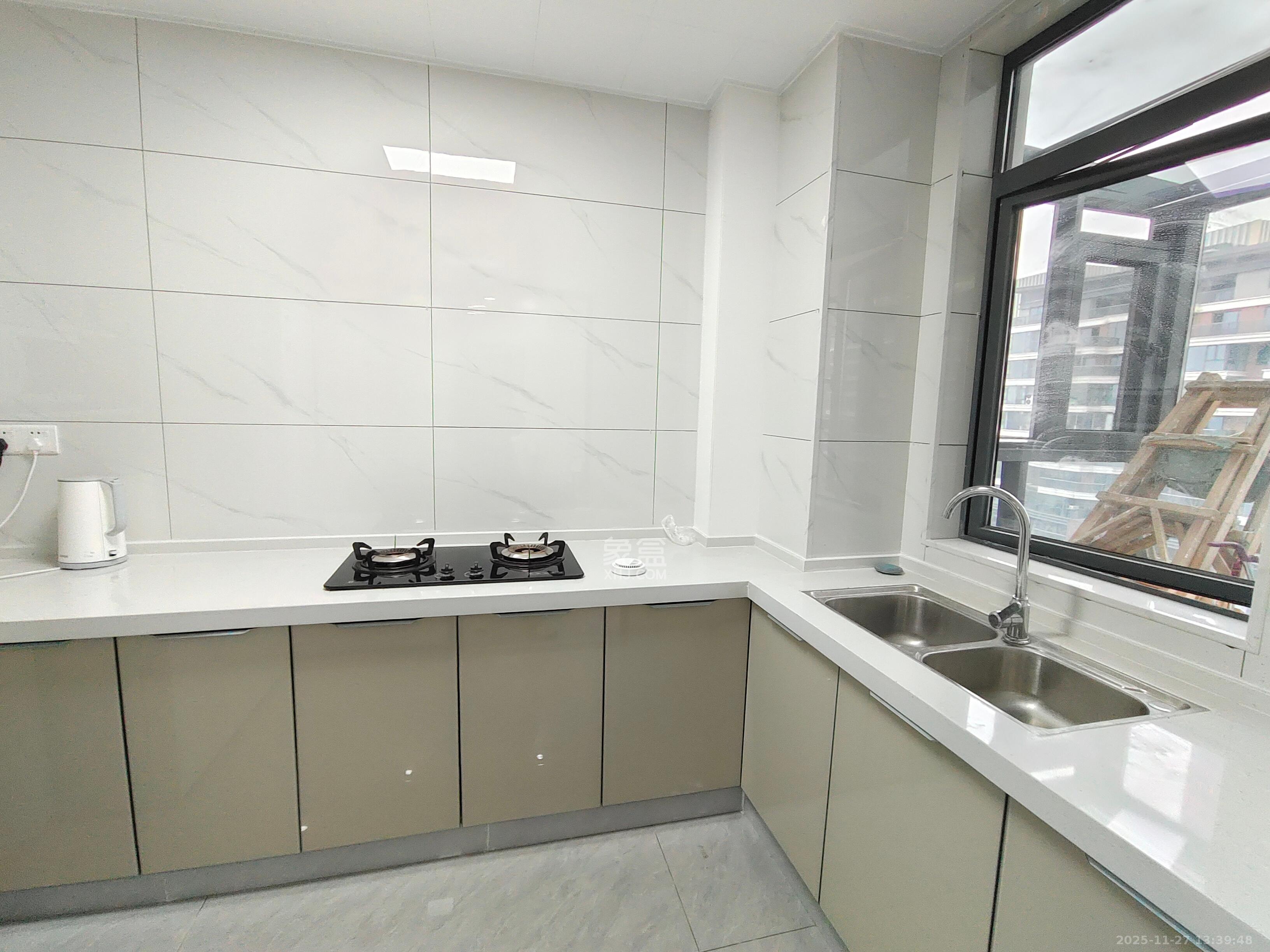 福天星中心（福天星雅苑）  4室2厅2卫    4000.0元/月室内图