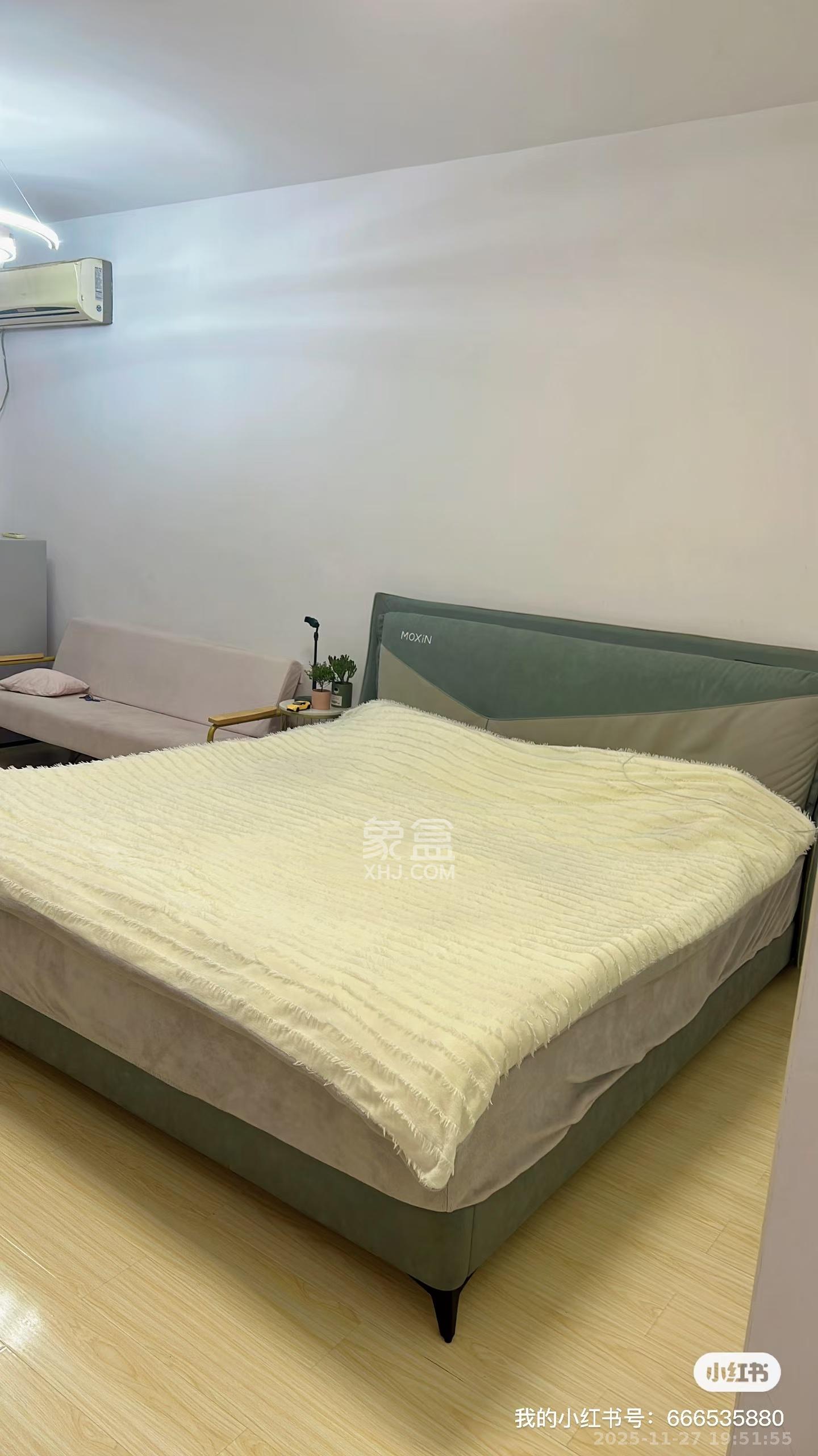 时代星城  1室1厅1卫    1000.0元/月室内图