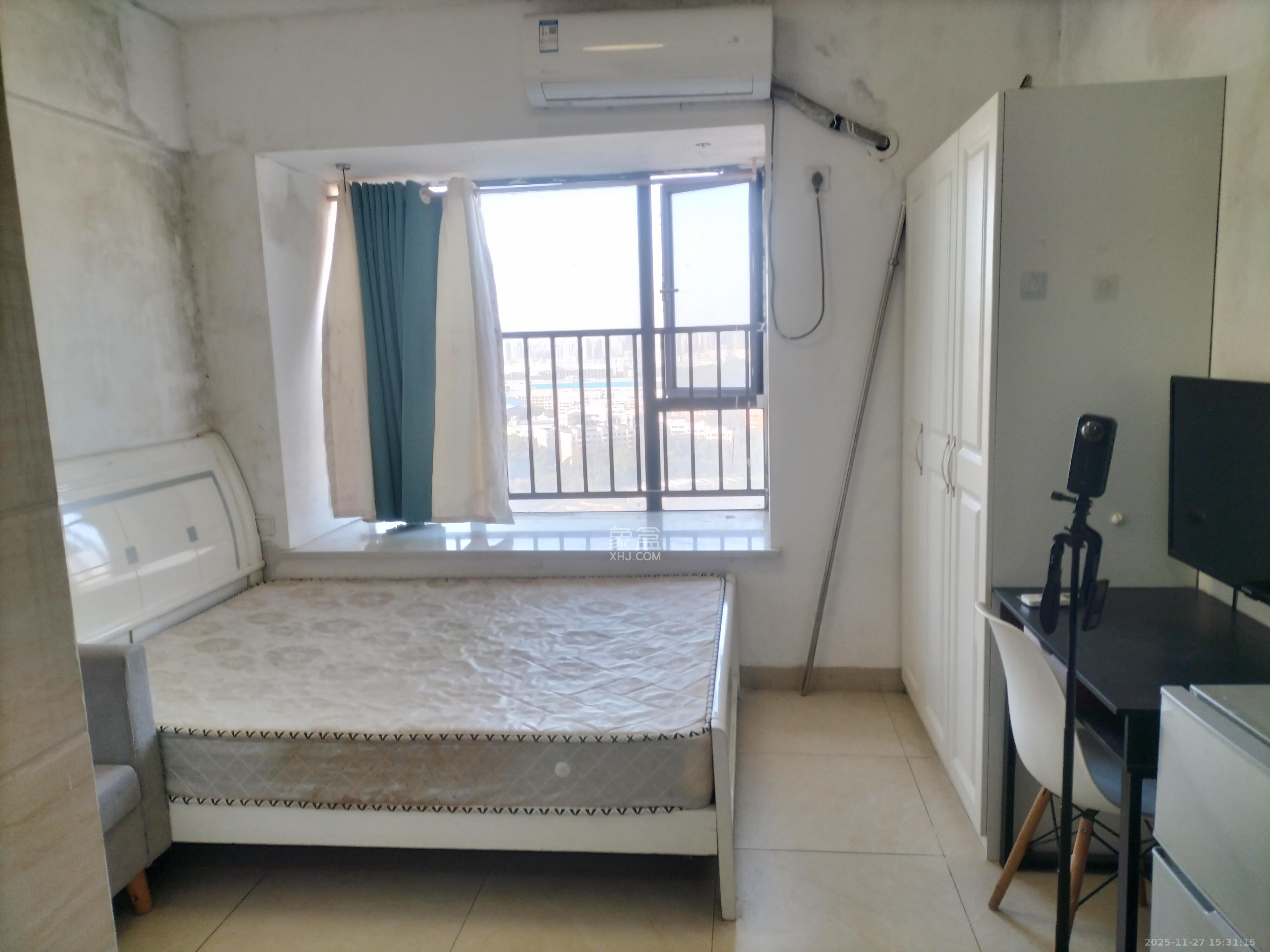 好莱城（弘德西街）  1室1厅1卫    1000.0元/月室内图