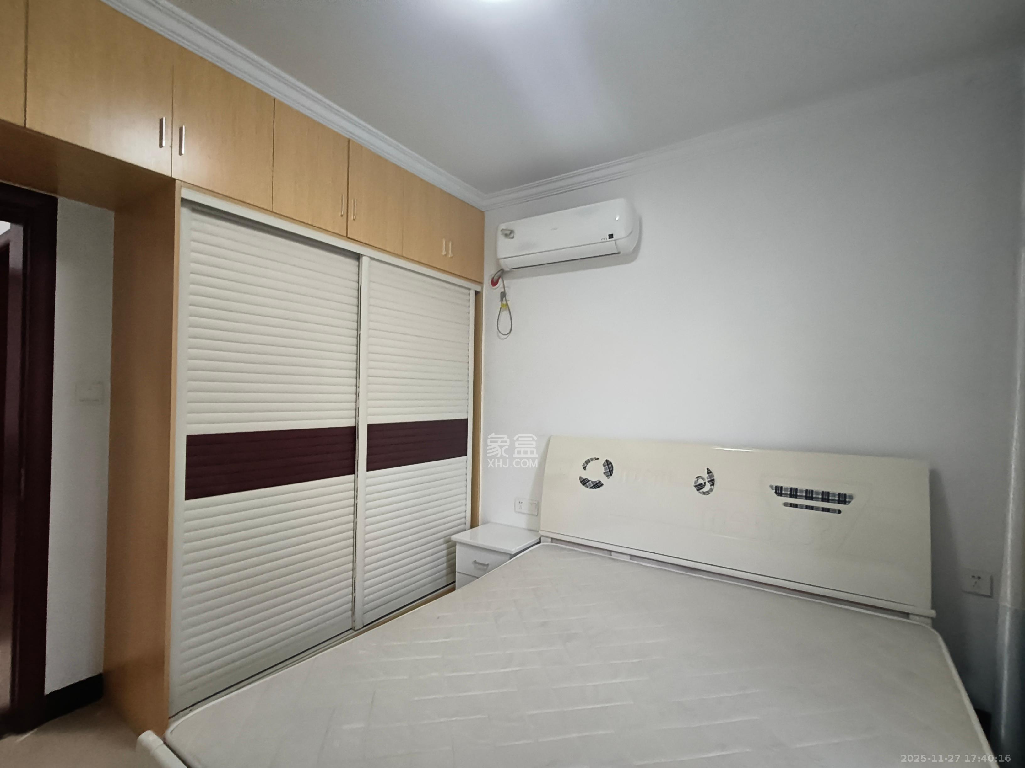 光明城市（星辰青年城）  3室2厅1卫    1600.0元/月室内图