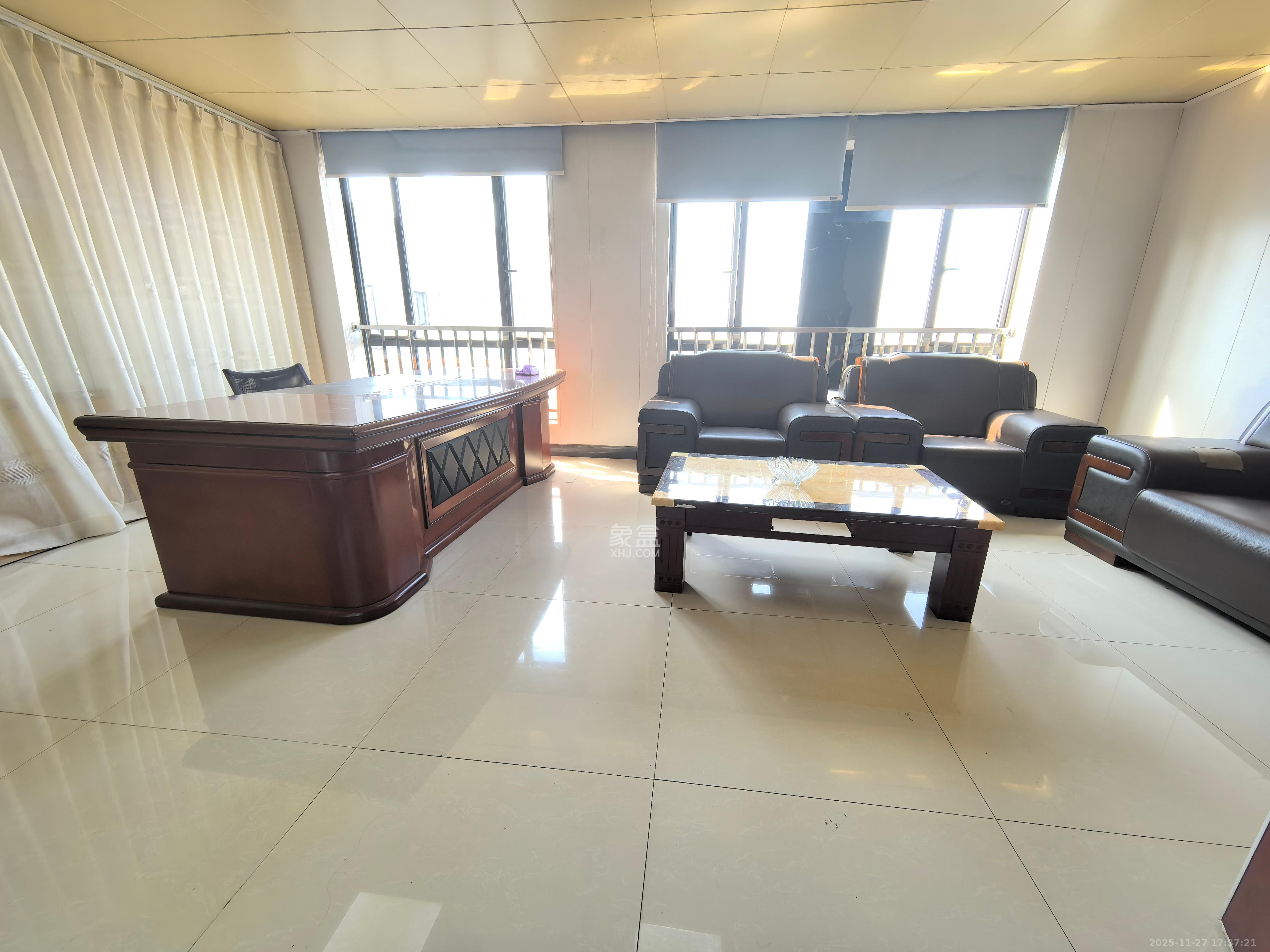 和庄 4室2厅1卫 3900.0元/月 和庄 4室2厅1卫 3900.0元/月室内图