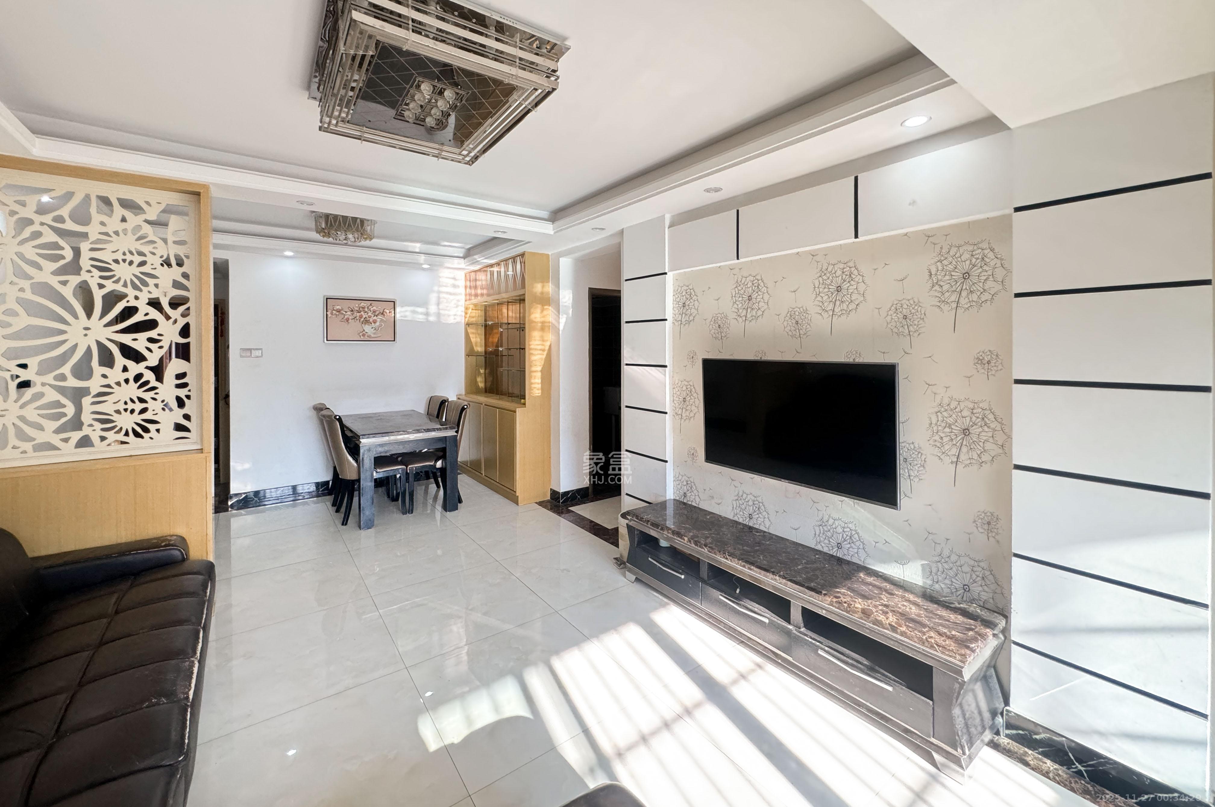 阿普阿布  1室2厅1卫    89.0万其他