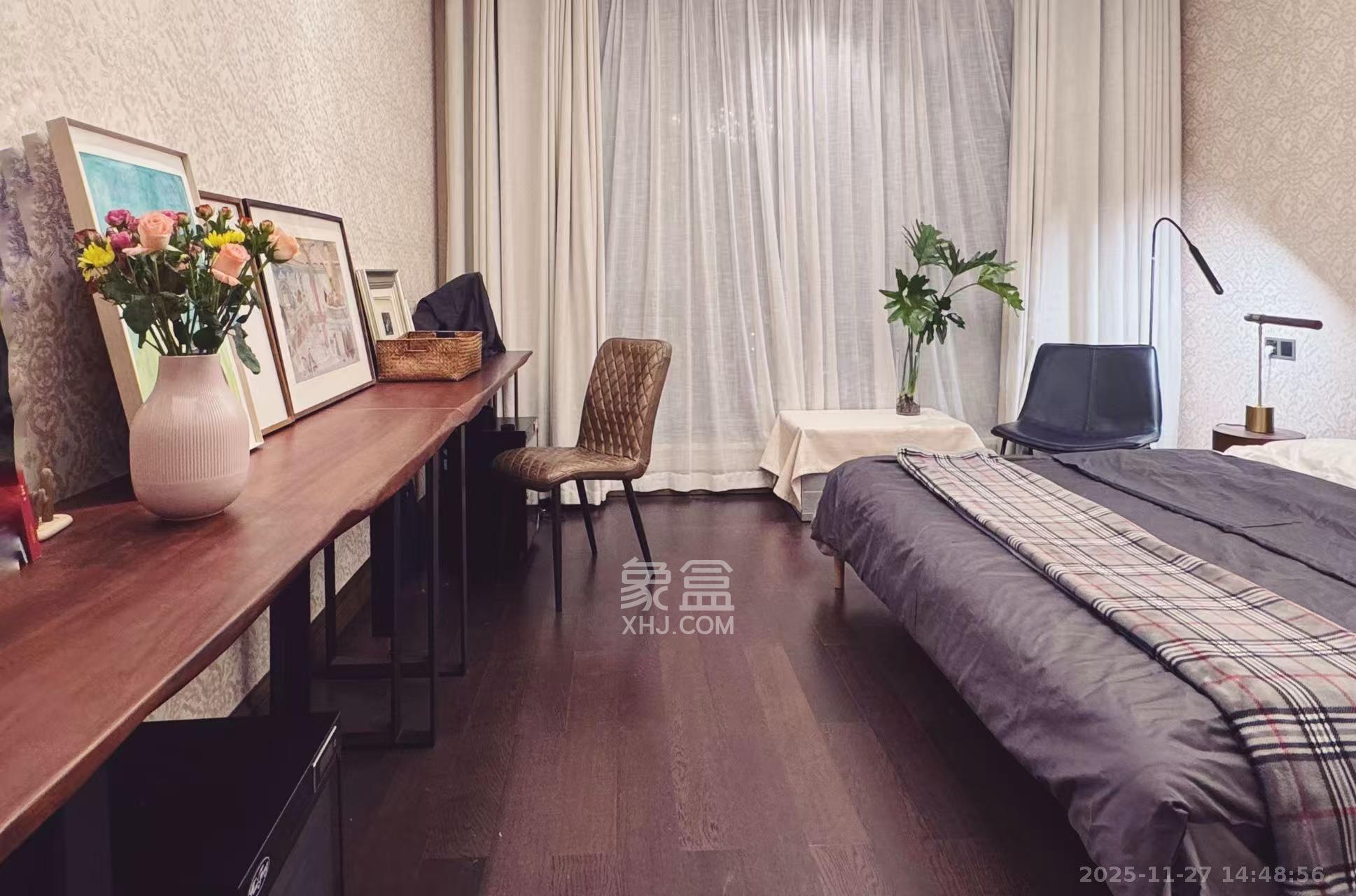 梅溪湖金茂府（金茂广场）（金茂览秀城）  4室2厅1卫    10000.0元/月室内图