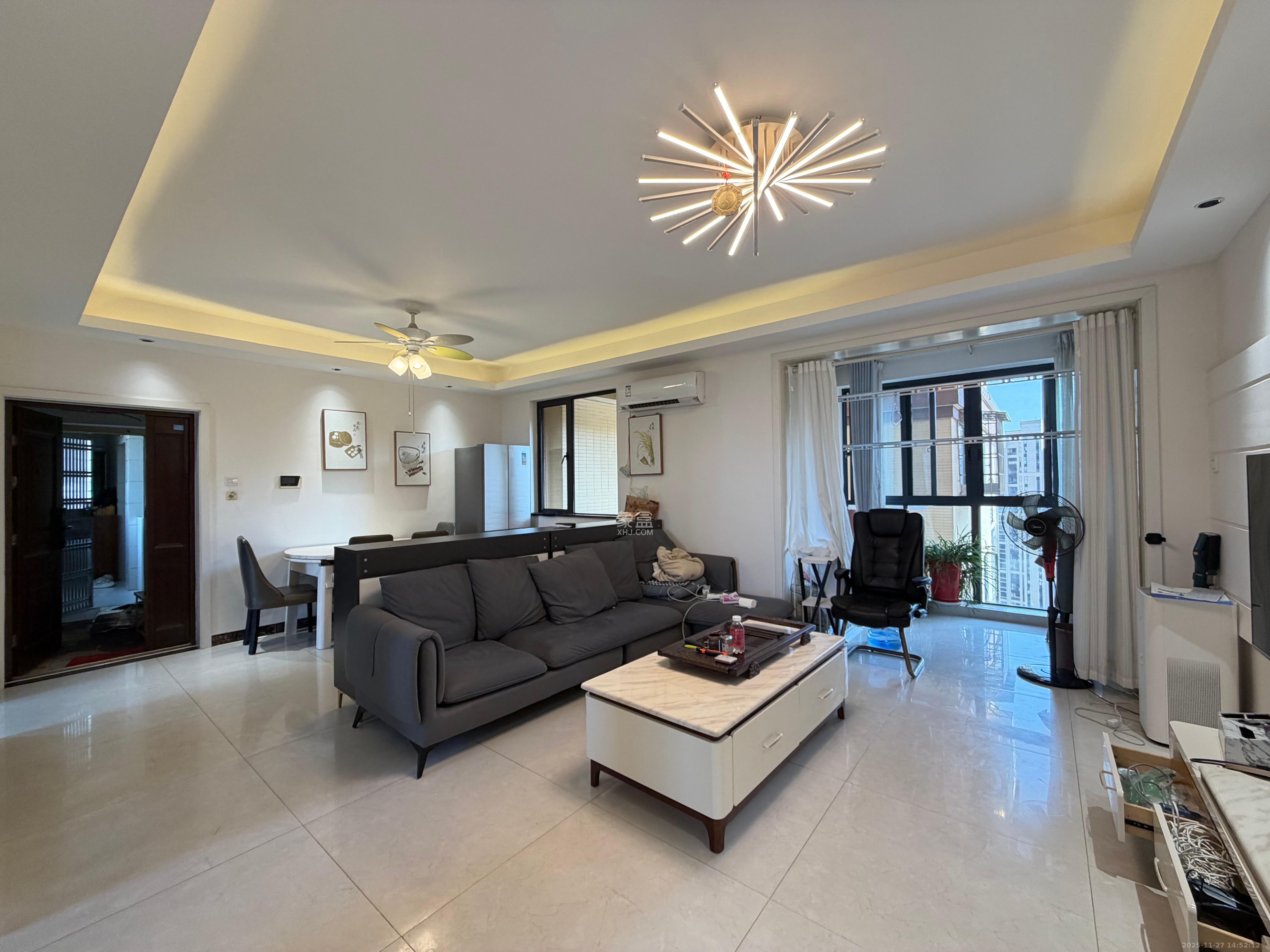 乾城（兴旺乾城）  3室2厅1卫    2600.0元/月室内图