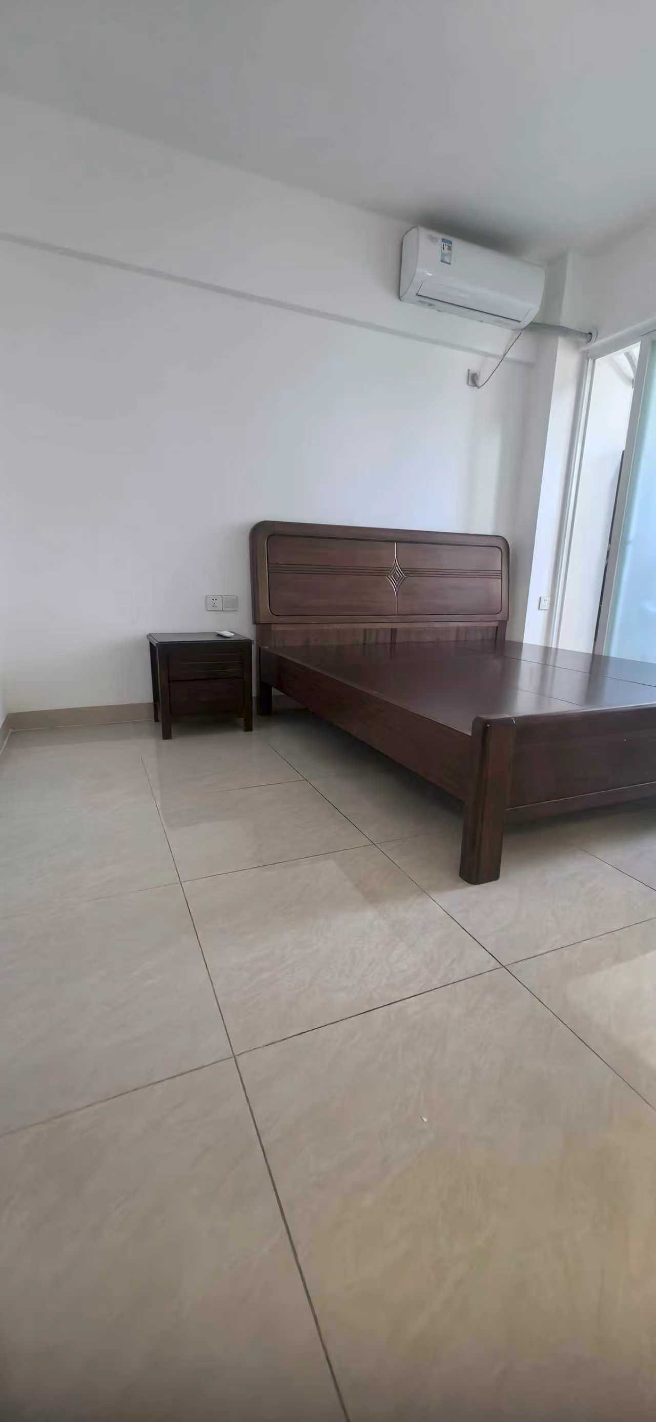 京江花园 3室2厅2卫 2600.0元/月 京江花园 3室2厅2卫 2600.0元/月室内图