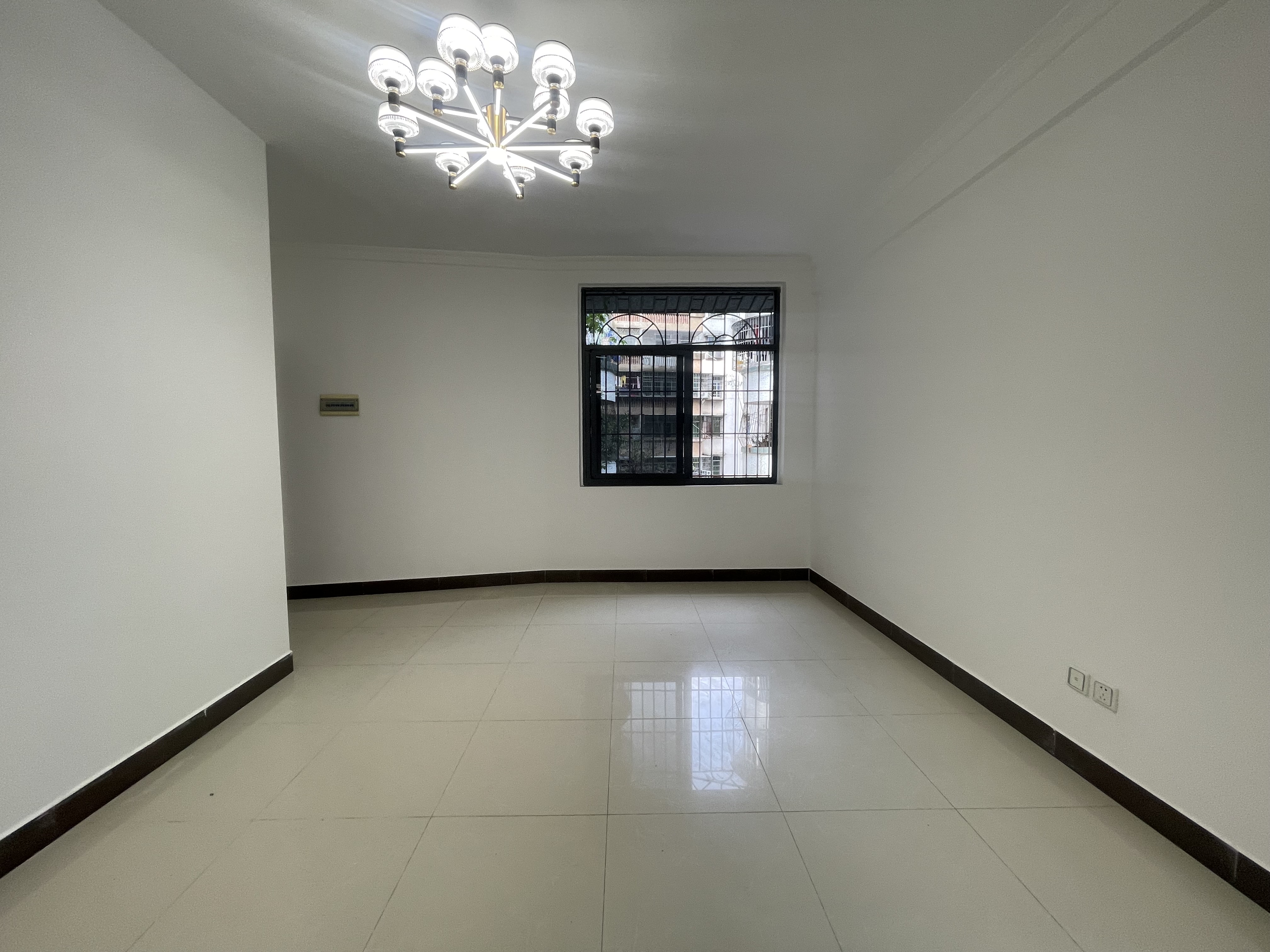 省建筑设计科研所宿舍  3室2厅1卫    83.0万室内图1