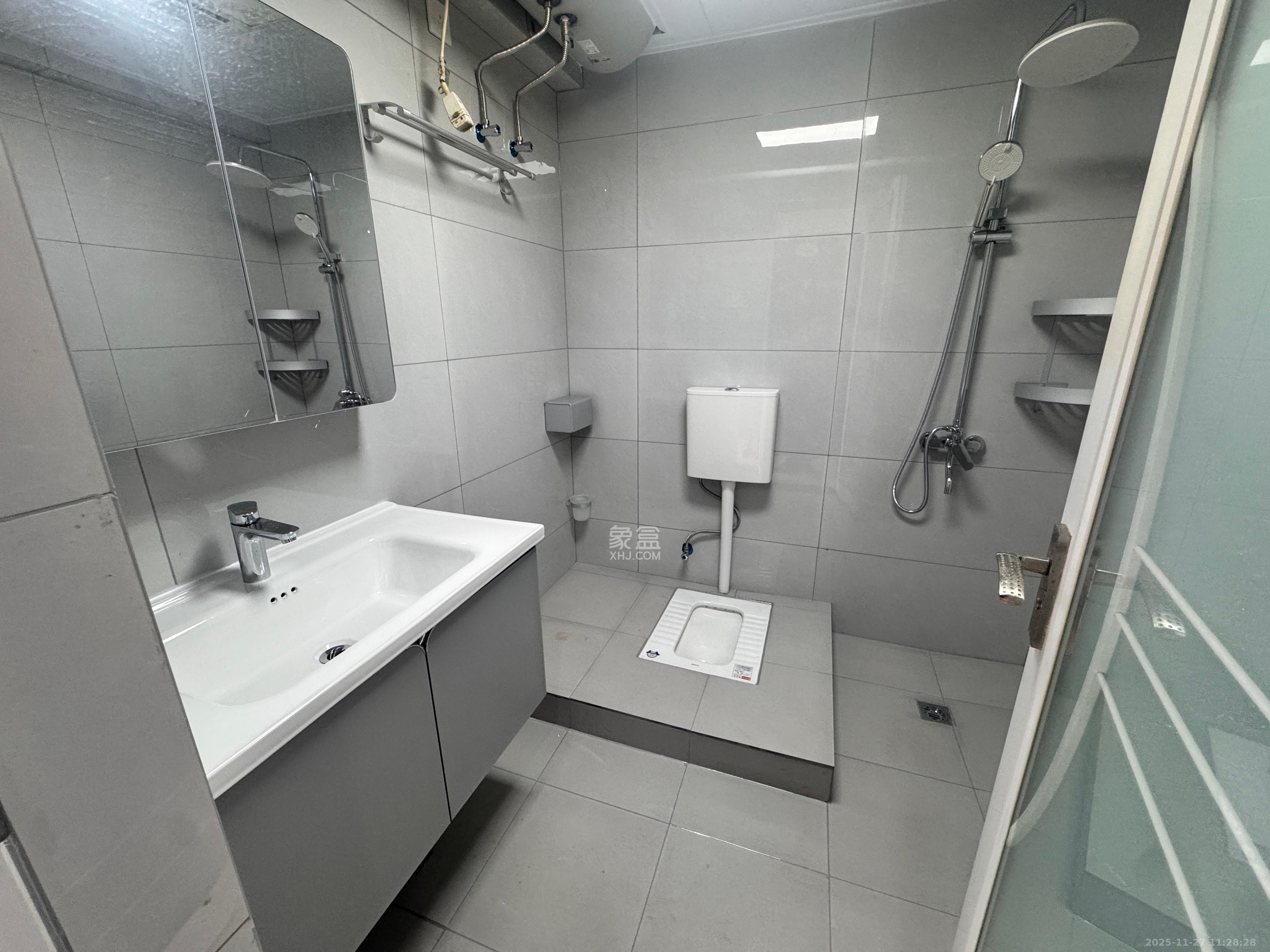 玛依拉山庄 1室0厅0卫 1500.0元/月 玛依拉山庄 1室0厅0卫 1500.0元/月室内图