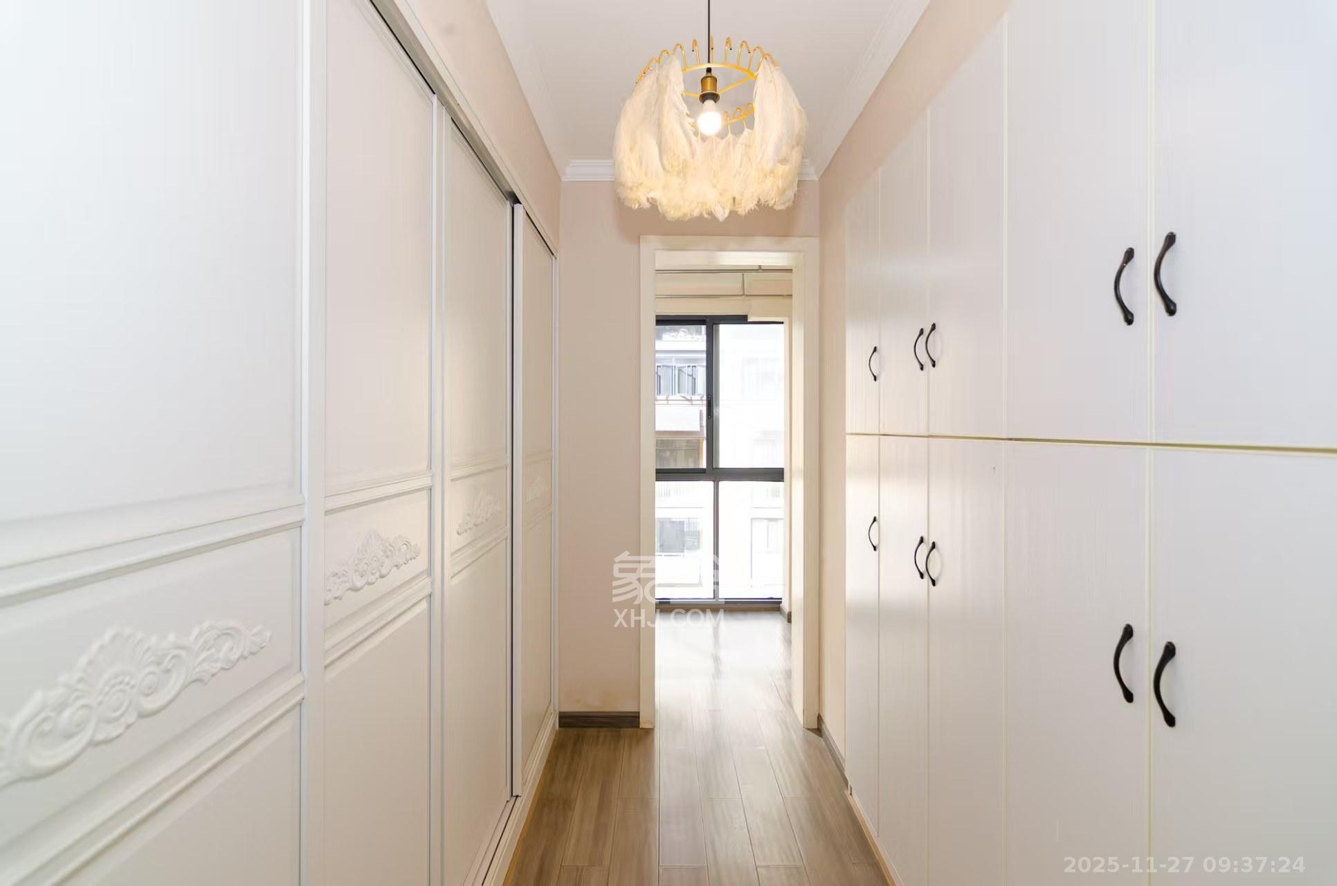 澳海澜庭  4室2厅2卫    2200.0元/月室内图