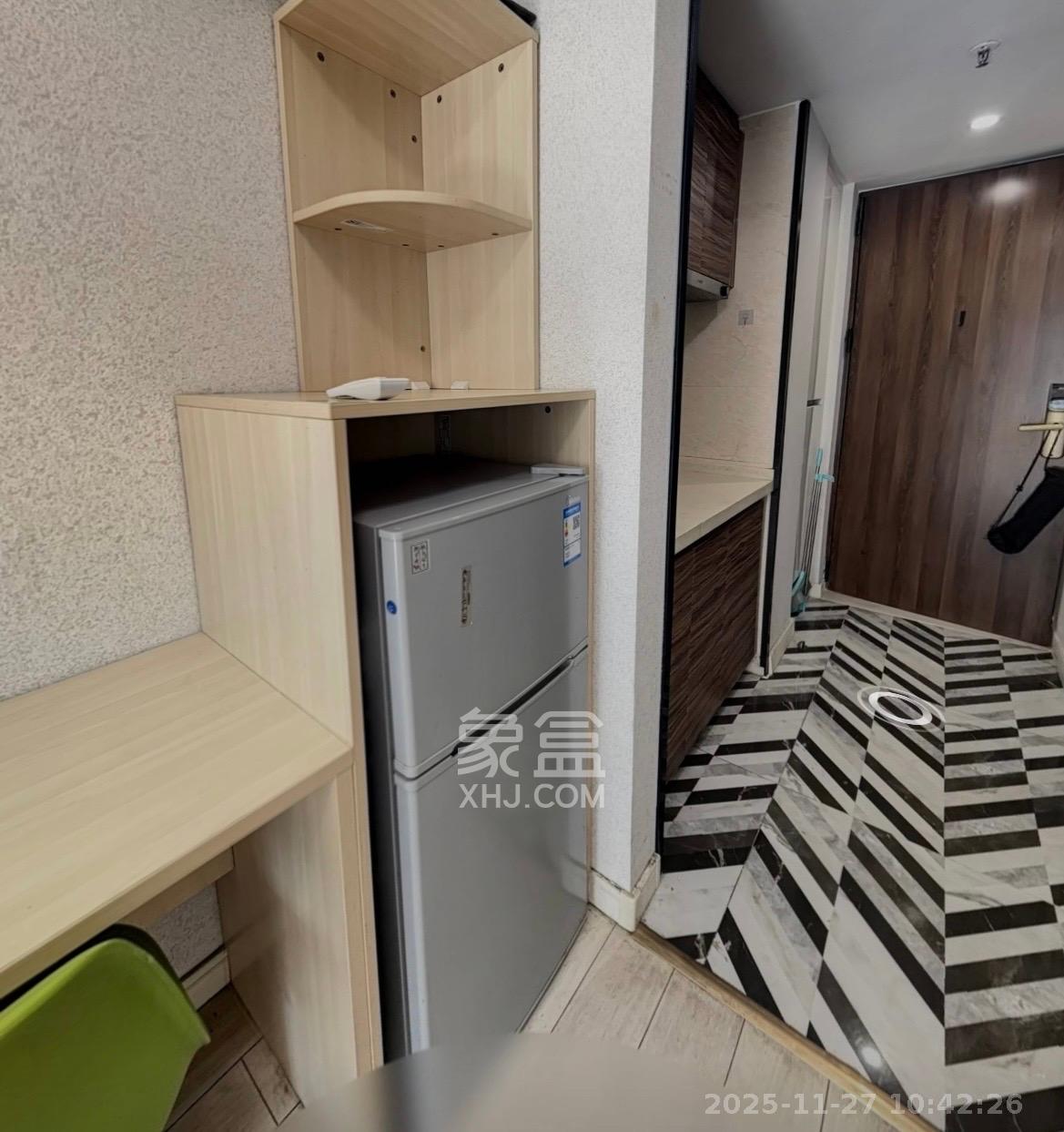 万科金域缇香  1室1厅1卫    1300.0元/月室内图