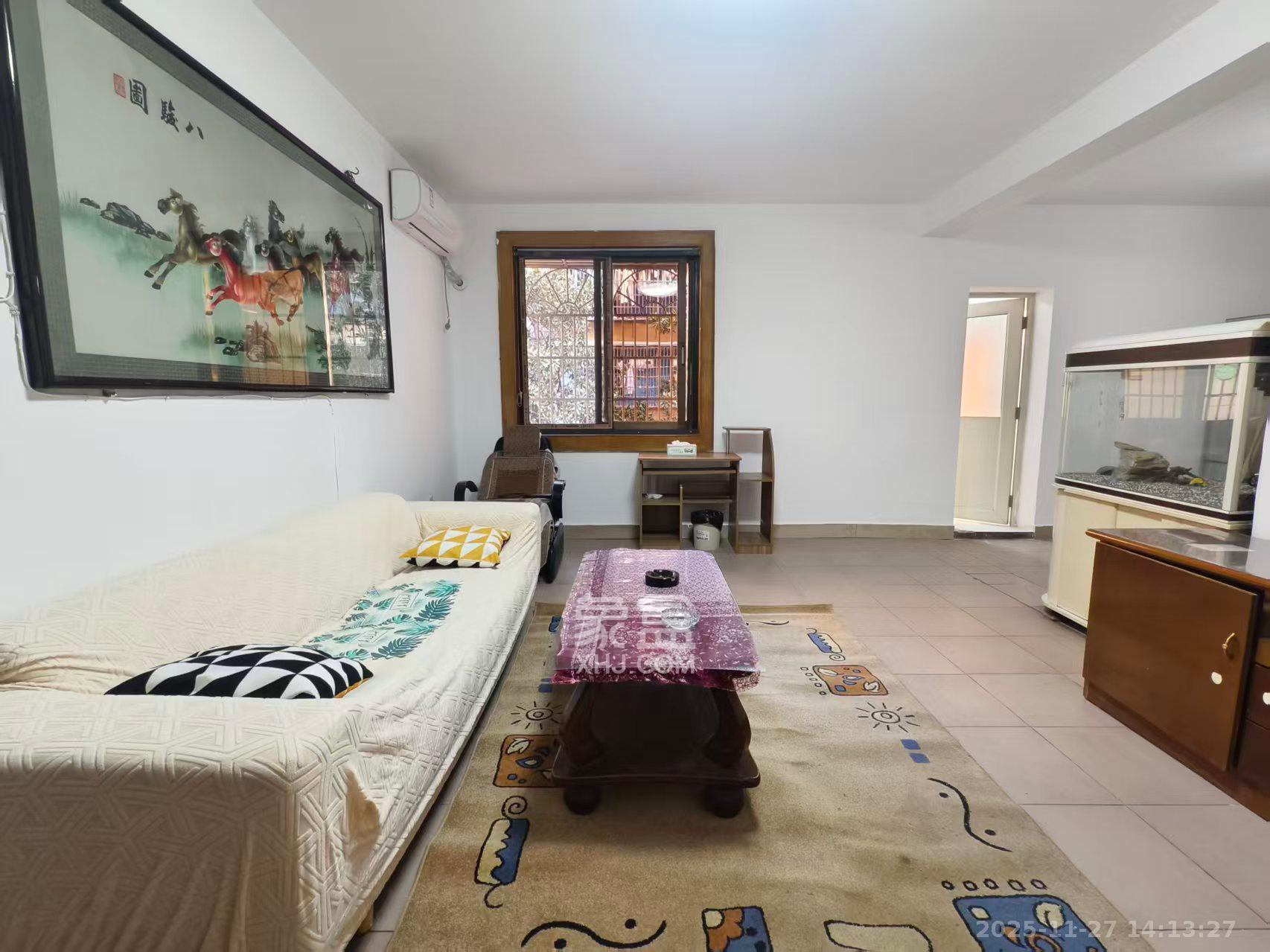 群芳园  2室2厅1卫    1800.0元/月