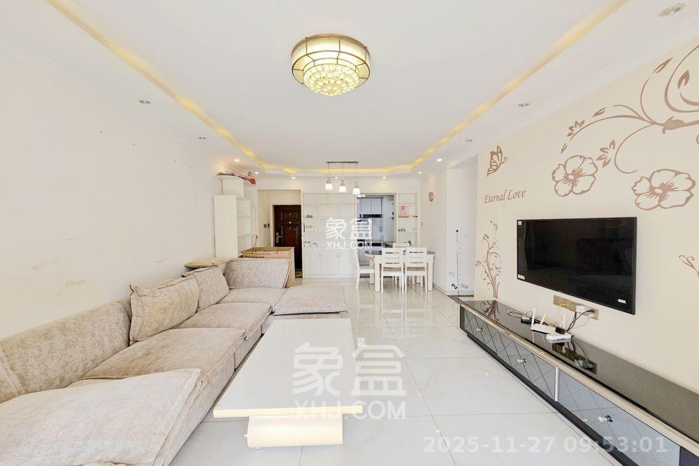 武广美誉  3室2厅1卫    2600.0元/月室内图