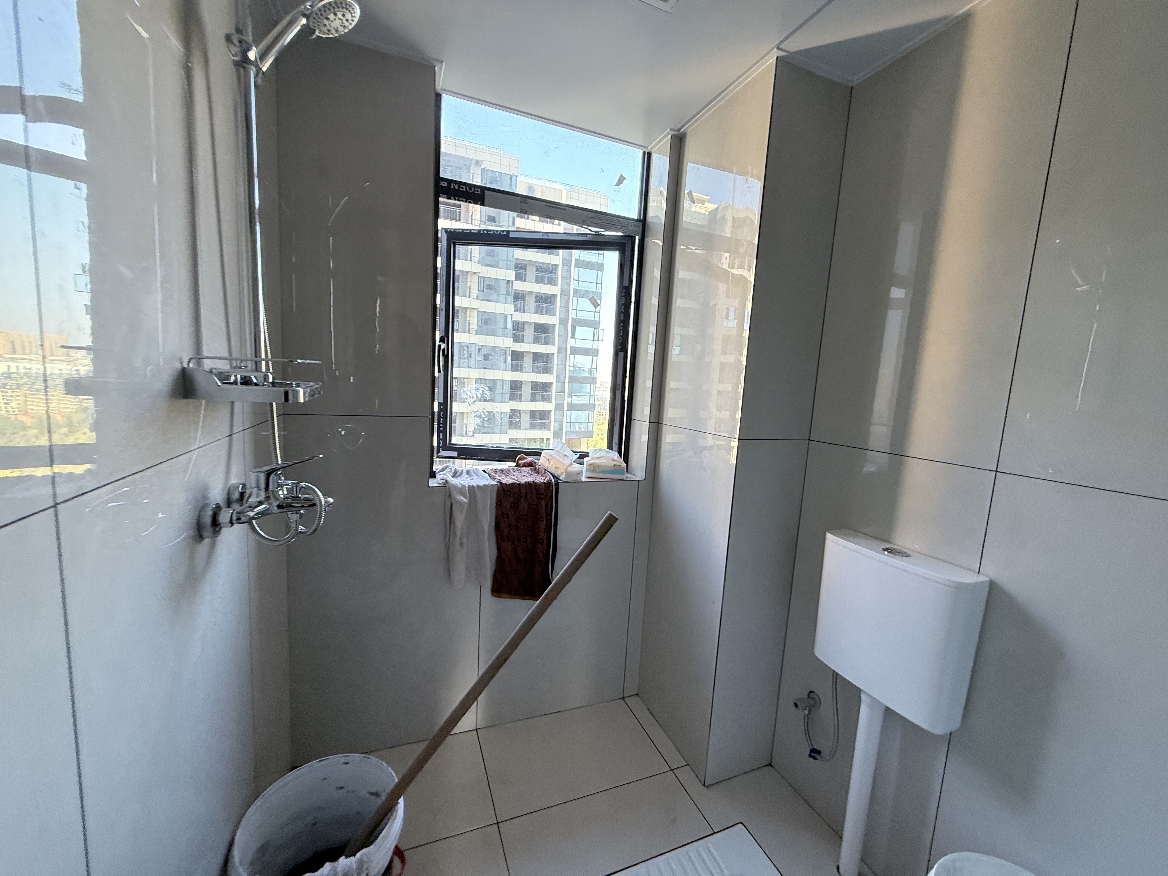 金钟悦江湾 3室2厅2卫 3200.0元/月 金钟悦江湾 3室2厅2卫 3200.0元/月室内图