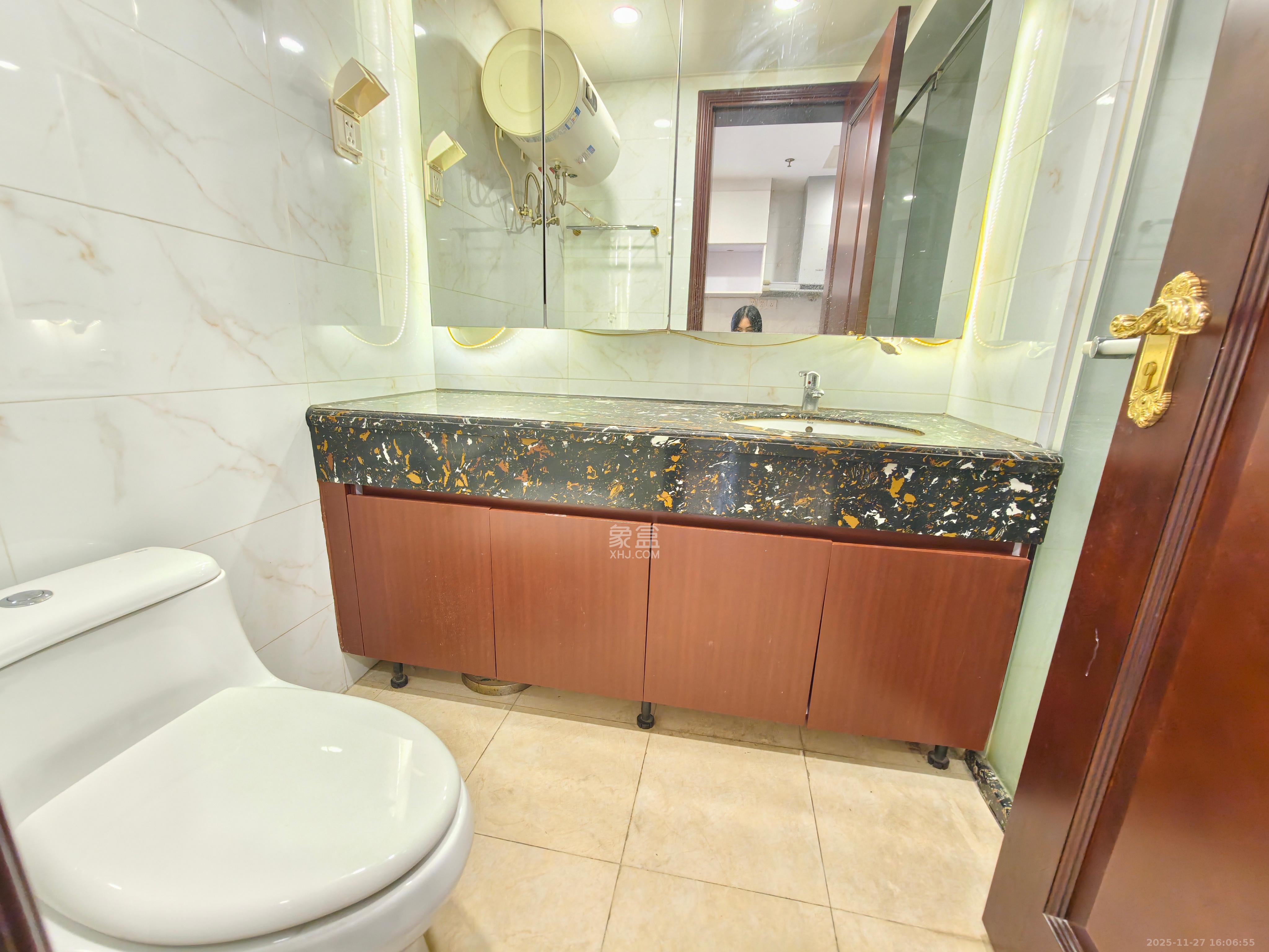 恒大御景湾  1室1厅1卫    1800.0元/月室内图