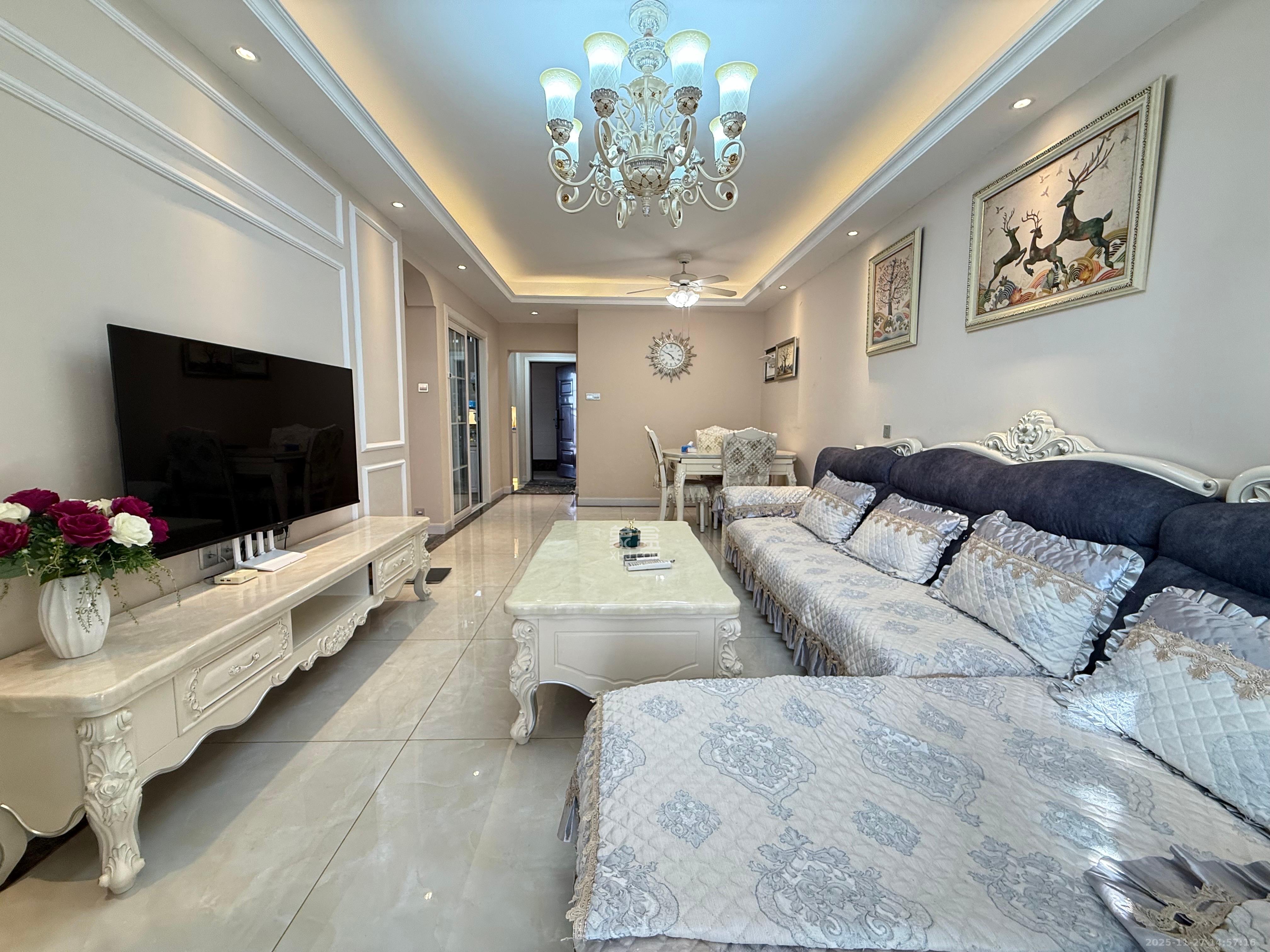 星湖湾二期高层 3室2厅1卫 2500.0元/月 星湖湾二期高层 3室2厅1卫 2500.0元/月室内图