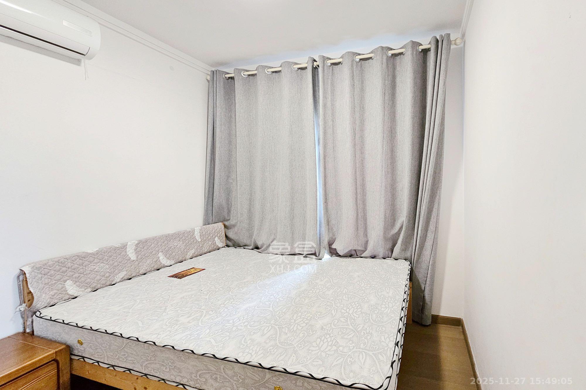 阳光城尚东湾蜜桃园  2室2厅1卫    2100.0元/月室内图