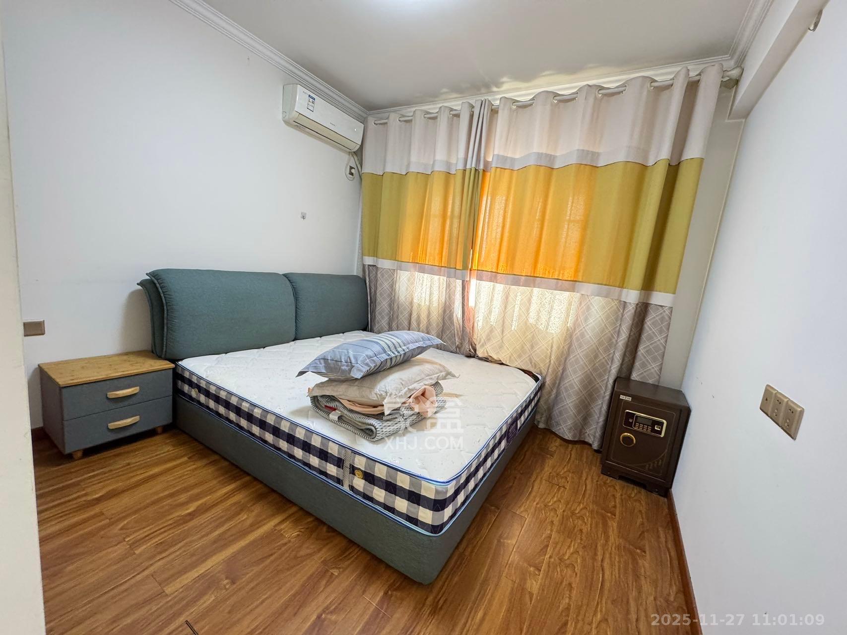 荣盛花语城  2室2厅1卫    1800.0元/月室内图