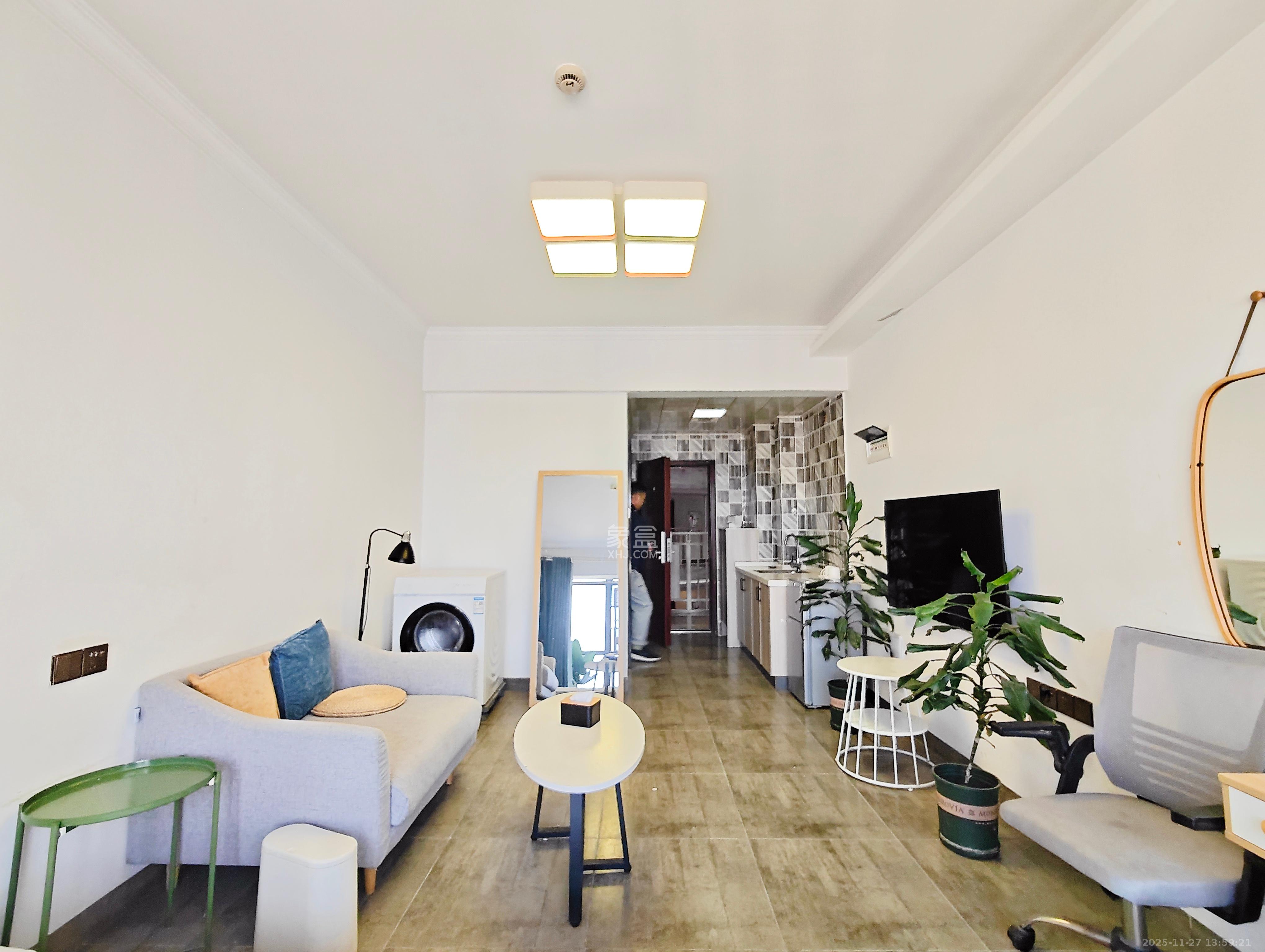 达美美立方  1室1厅1卫    1500.0元/月室内图