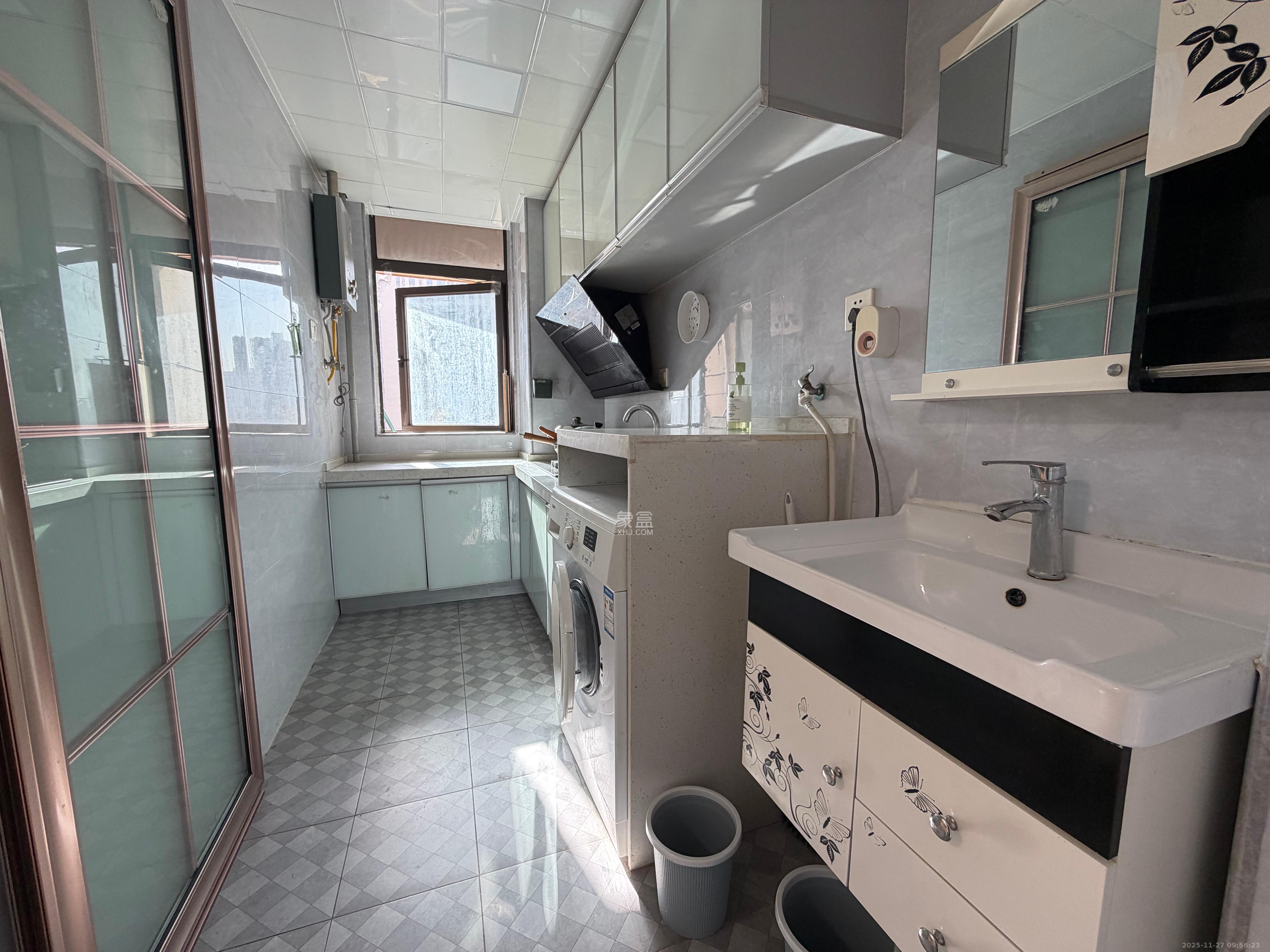 V领寓（岭南家园）  1室1厅1卫    1500.0元/月室内图