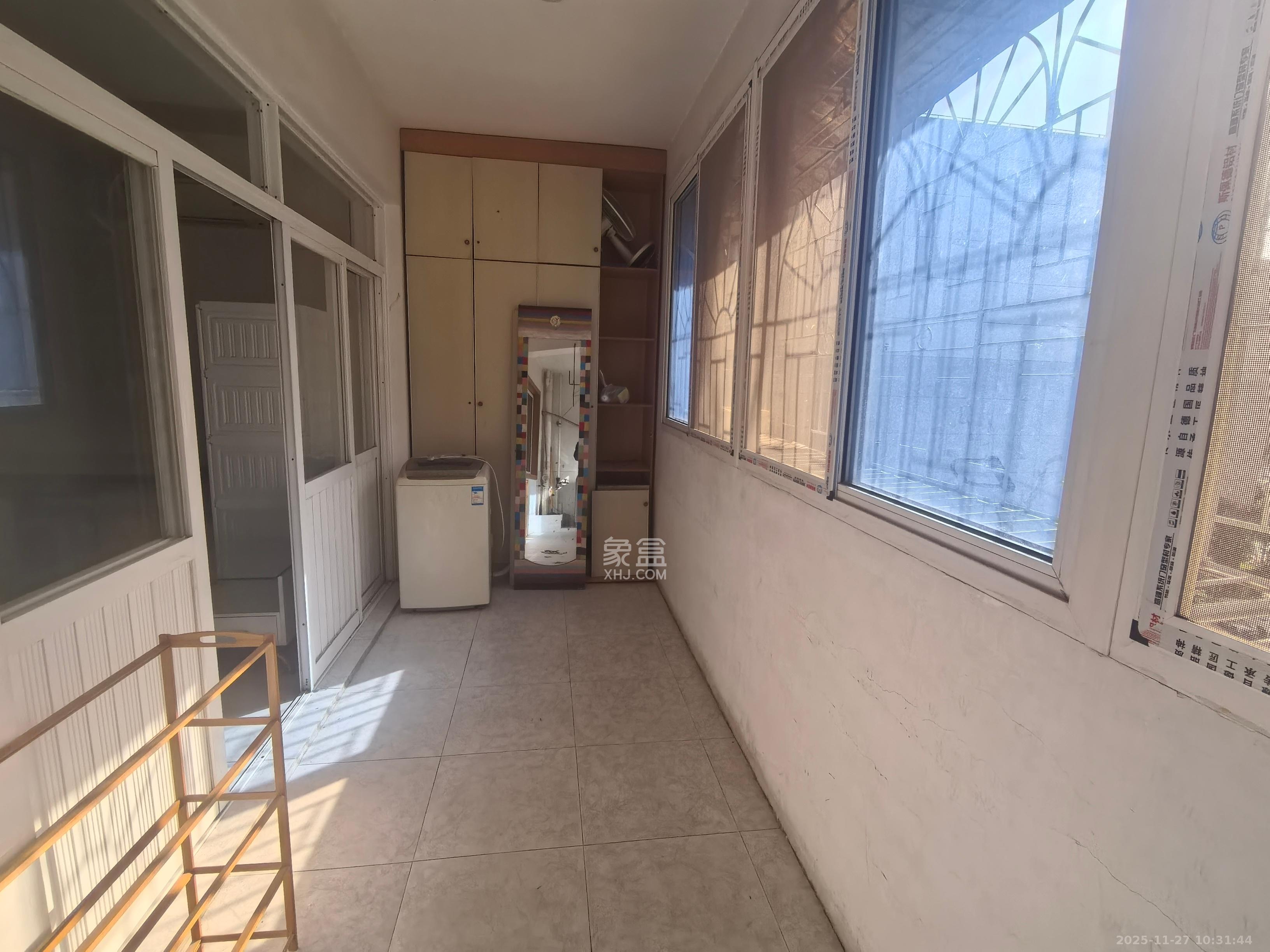 荷花园电信宿舍(天辰荷花苑) 2室2厅1卫 1700.0元/月 荷花园电信宿舍(天辰荷花苑) 2室2厅1卫 1700.0元/月室内图