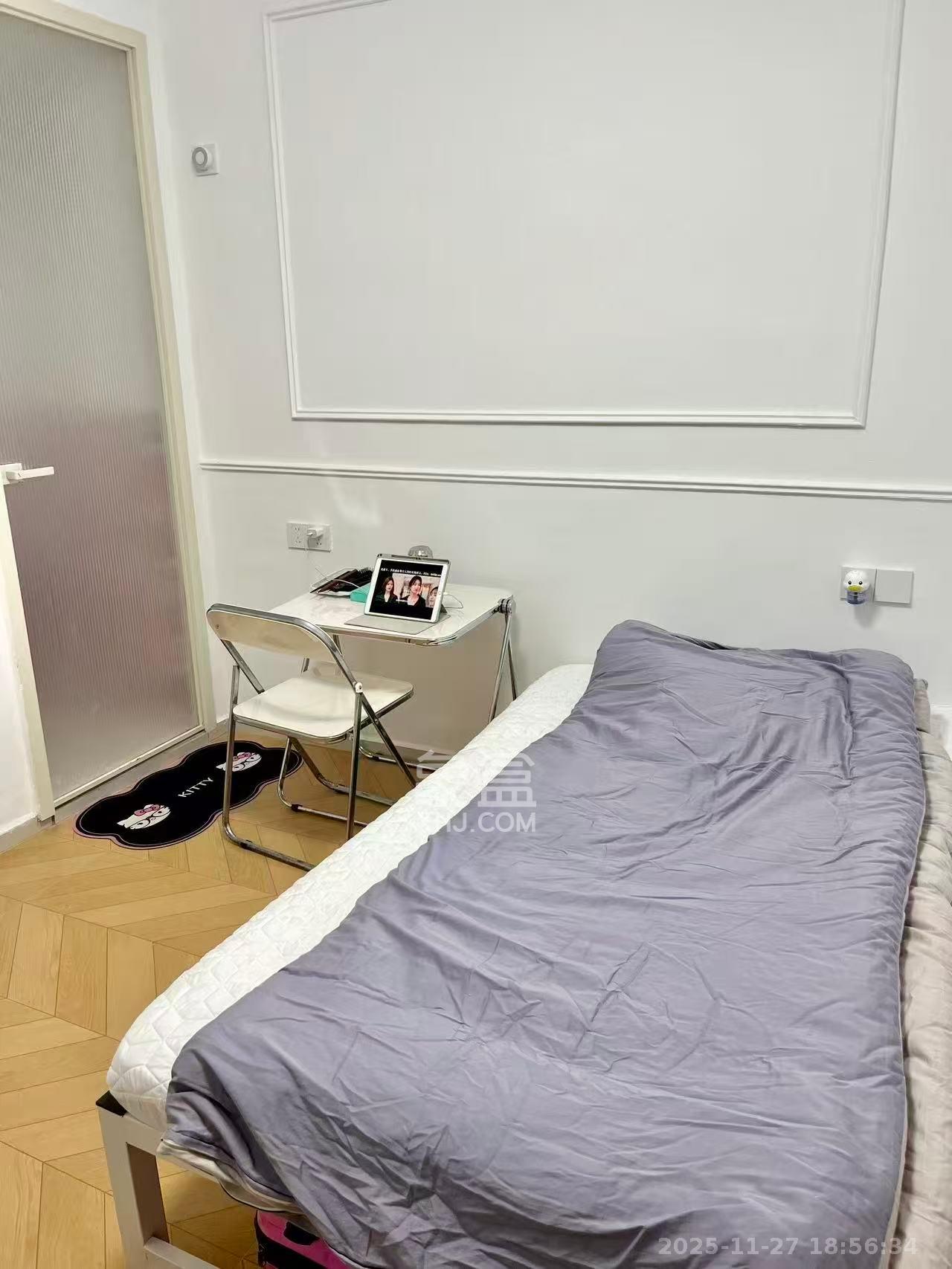 桂花路塑料厂宿舍  1室1厅1卫    1100.0元/月