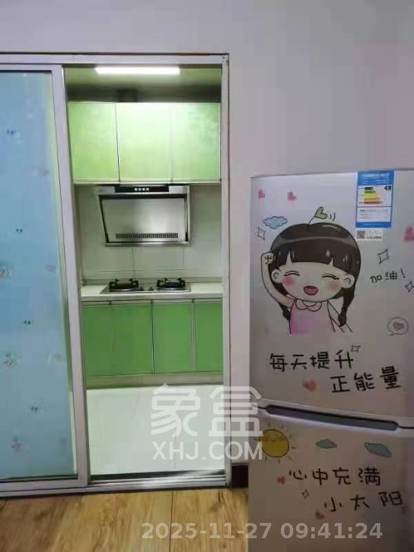 海德公园  3室2厅1卫    1600.0元/月室内图