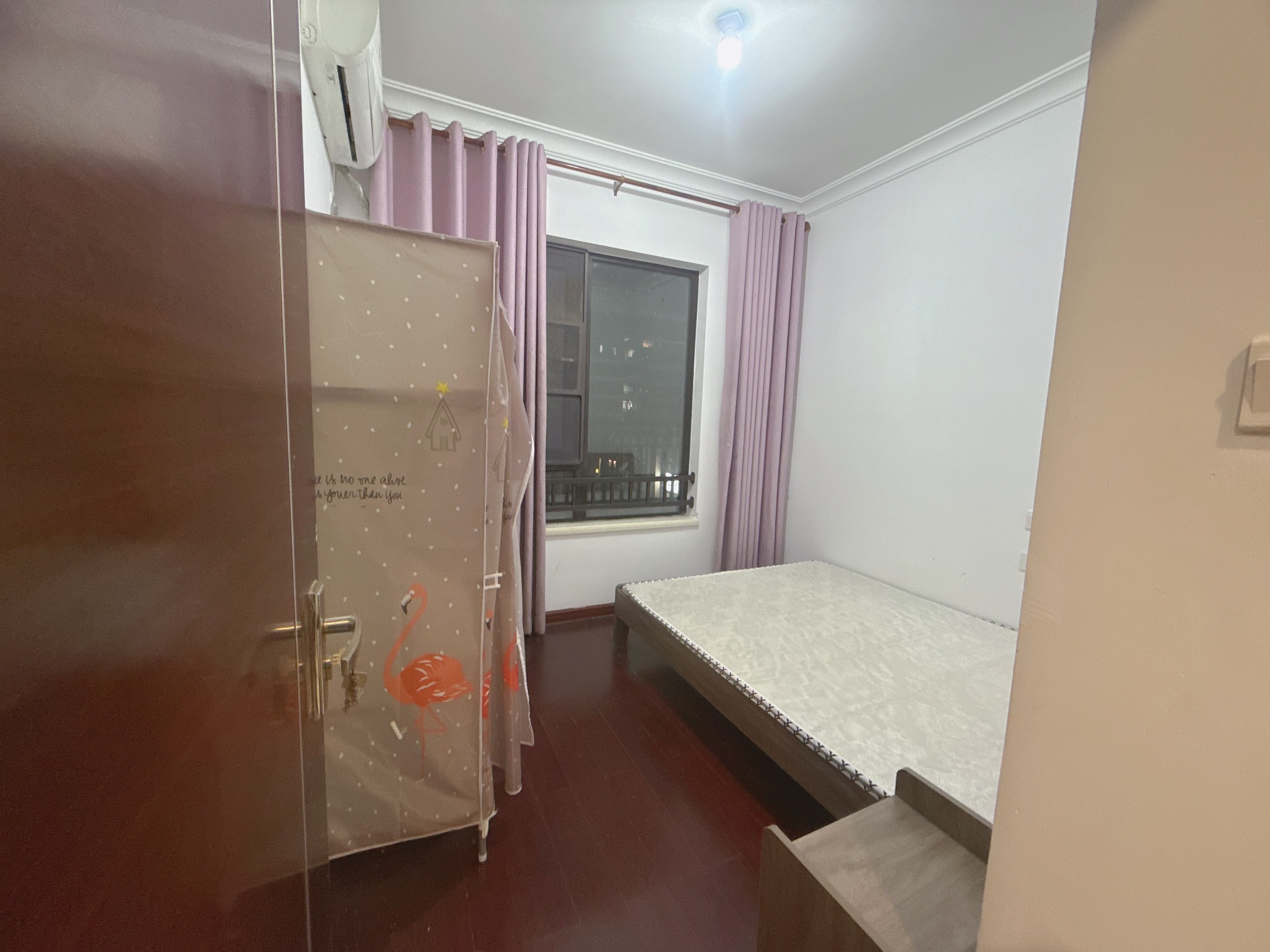 中海锦城  2室2厅1卫    2600.0元/月室内图