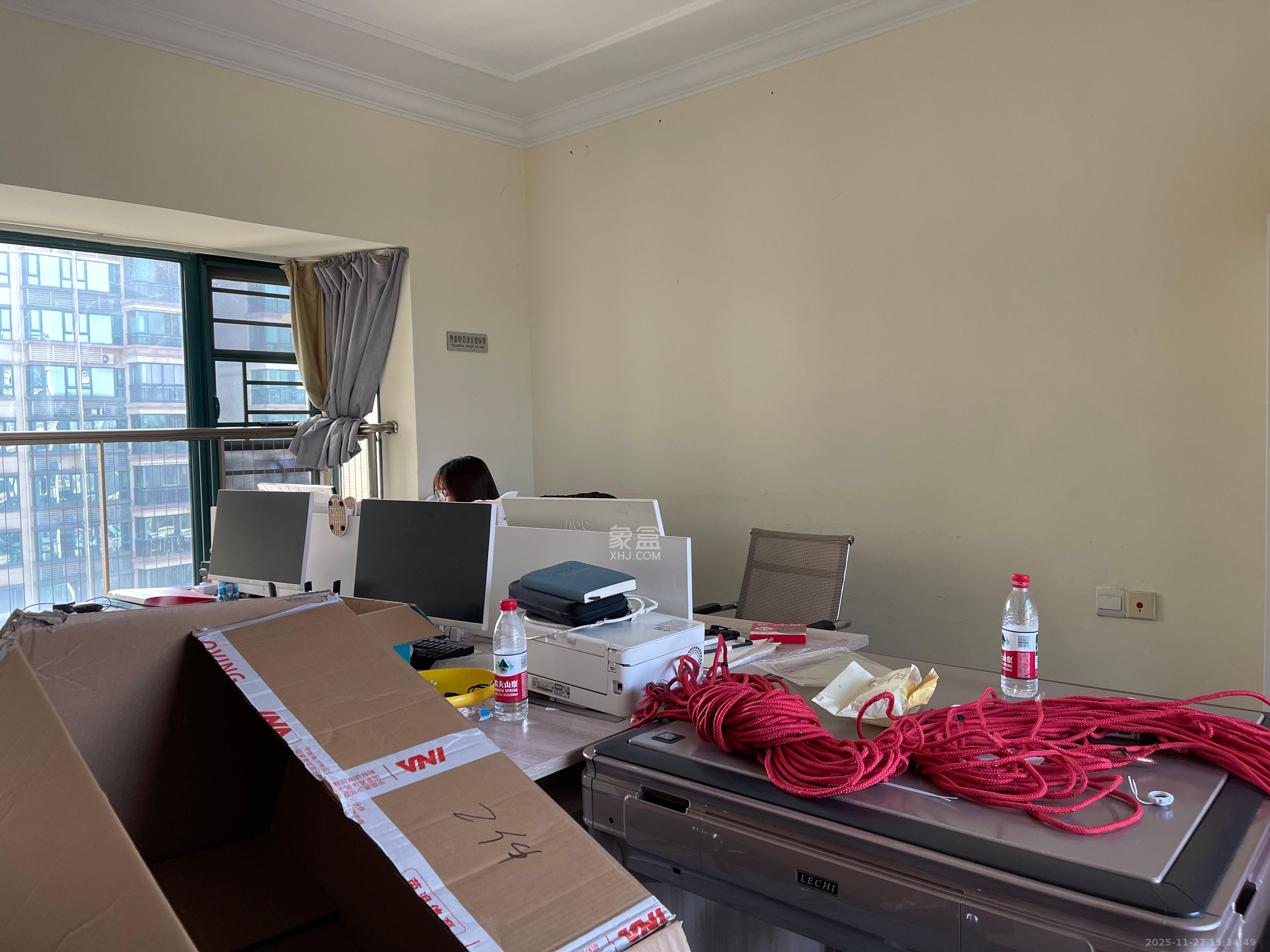 恒大城  3室2厅1卫    1900.0元/月室内图