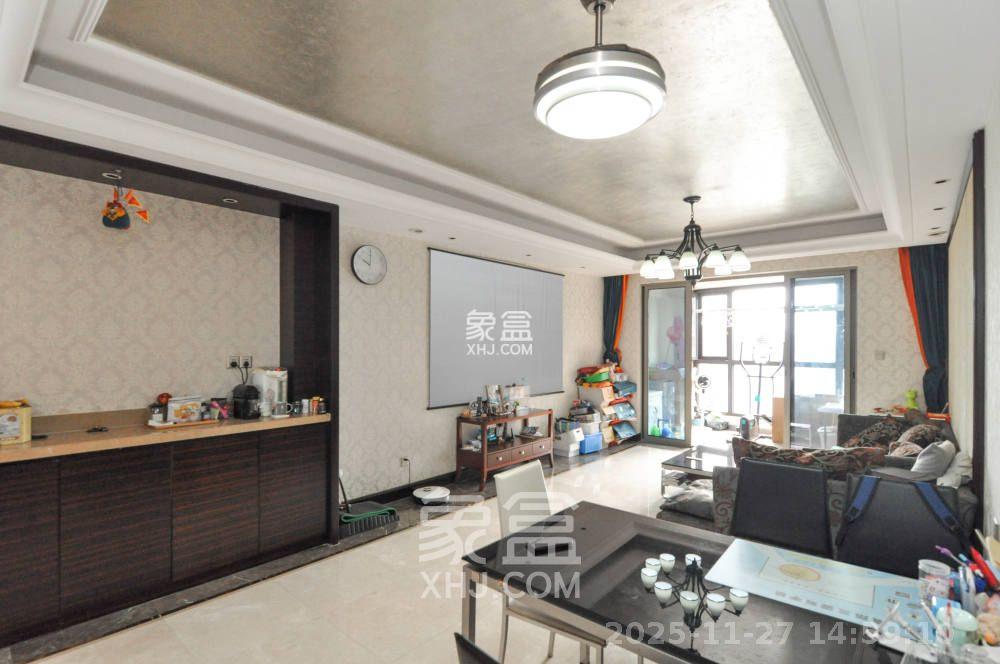 梅溪湖金茂府（金茂广场）（金茂览秀城）  4室2厅2卫    4000.0元/月室内图